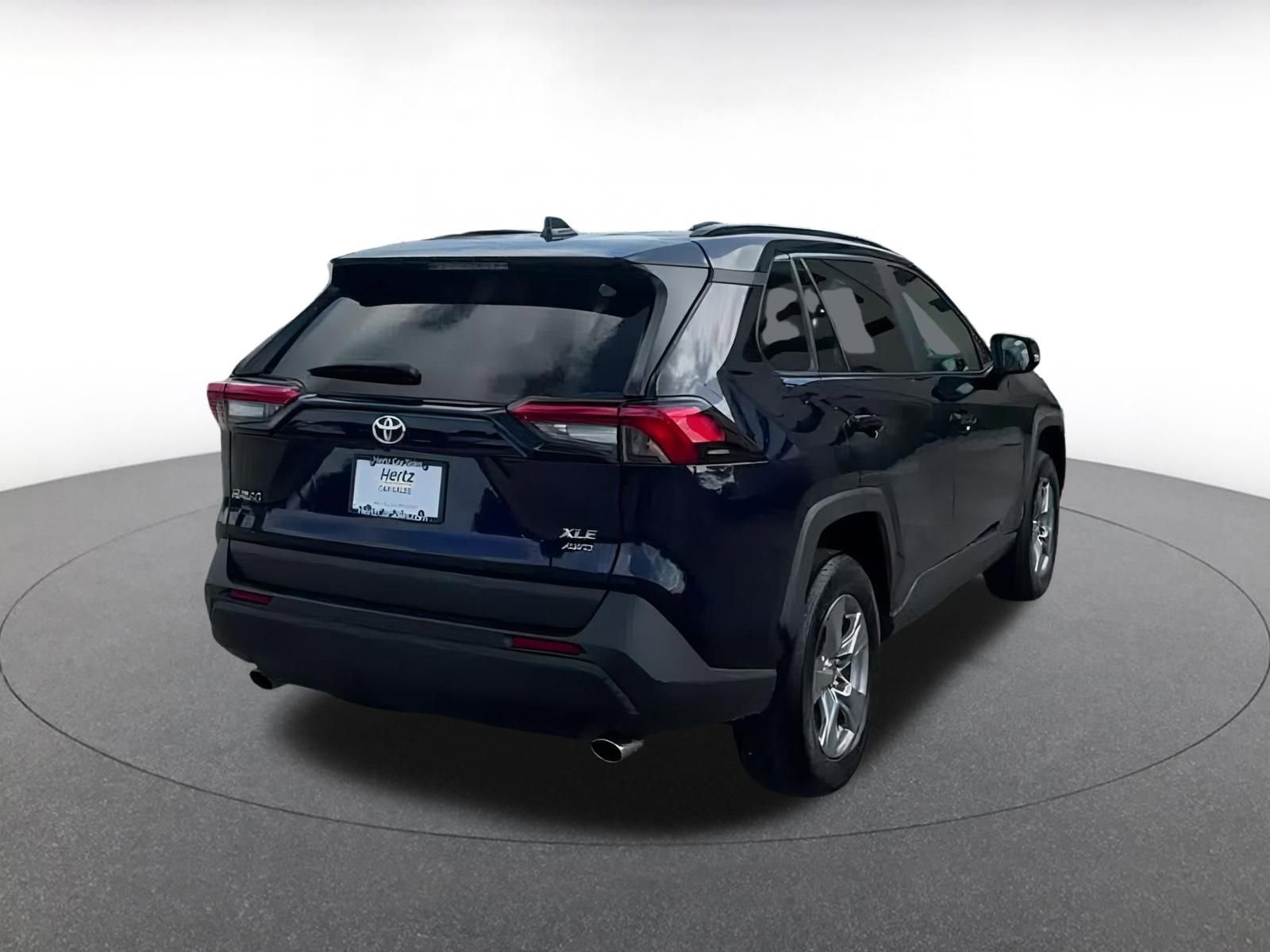 2024 Toyota RAV4 XLE 11