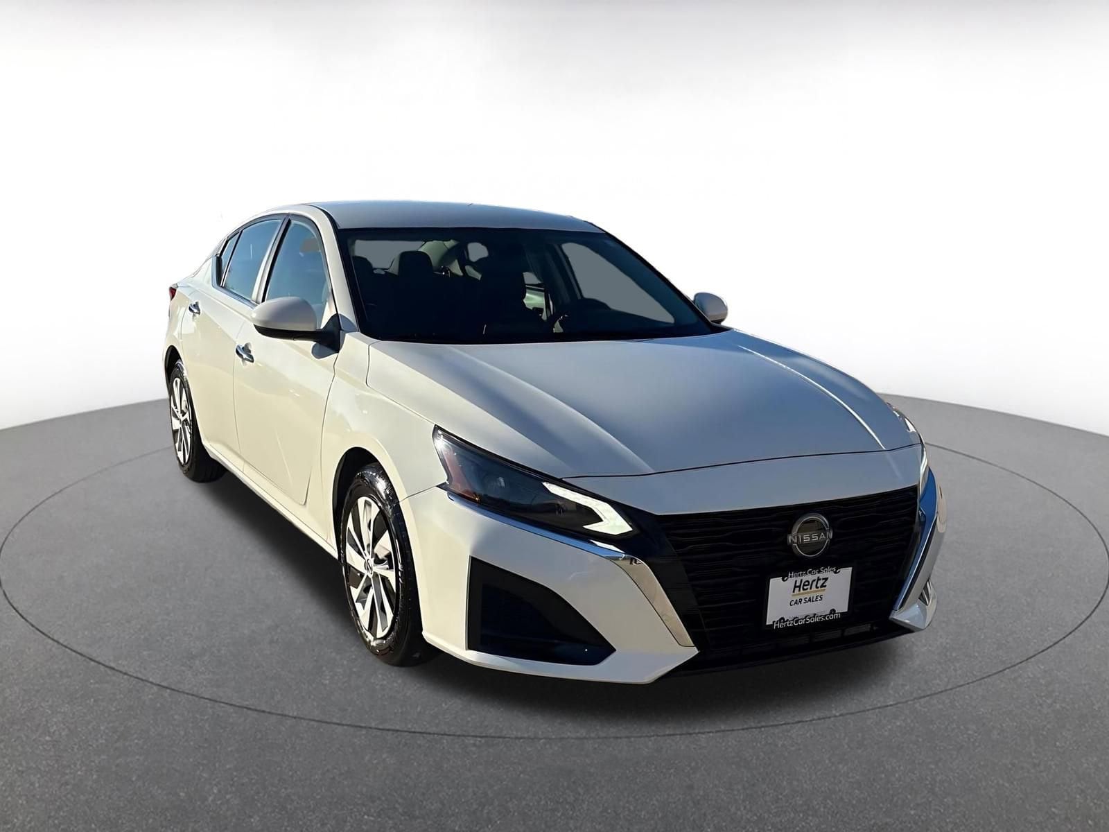 Thumbnail: 2023 Nissan Altima - 1