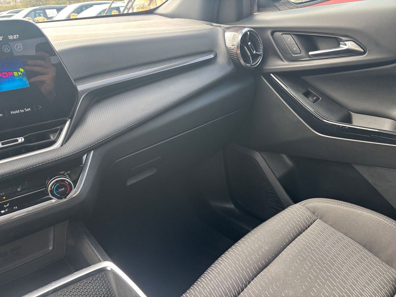 Thumbnail: 2025 Chevrolet Equinox - 35