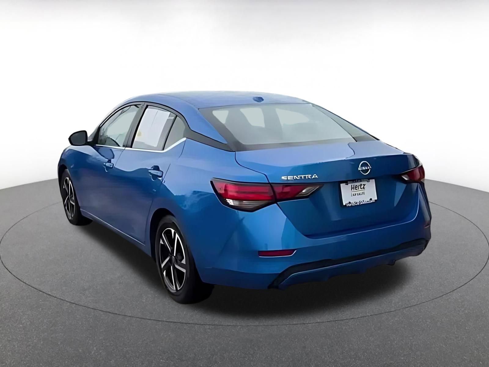 Thumbnail: 2025 Nissan Sentra - 12