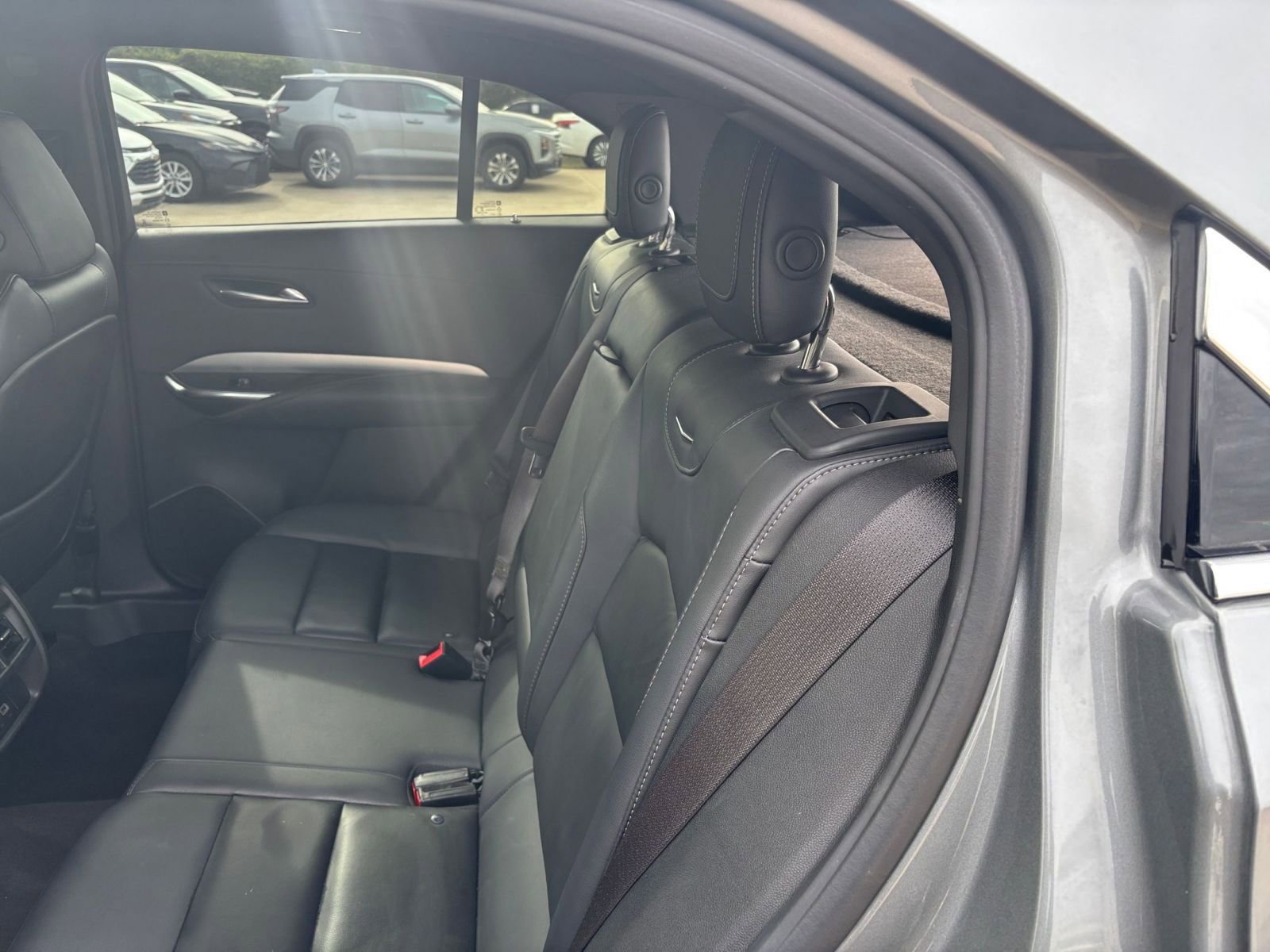 Thumbnail: 2023 Cadillac XT4 - 23