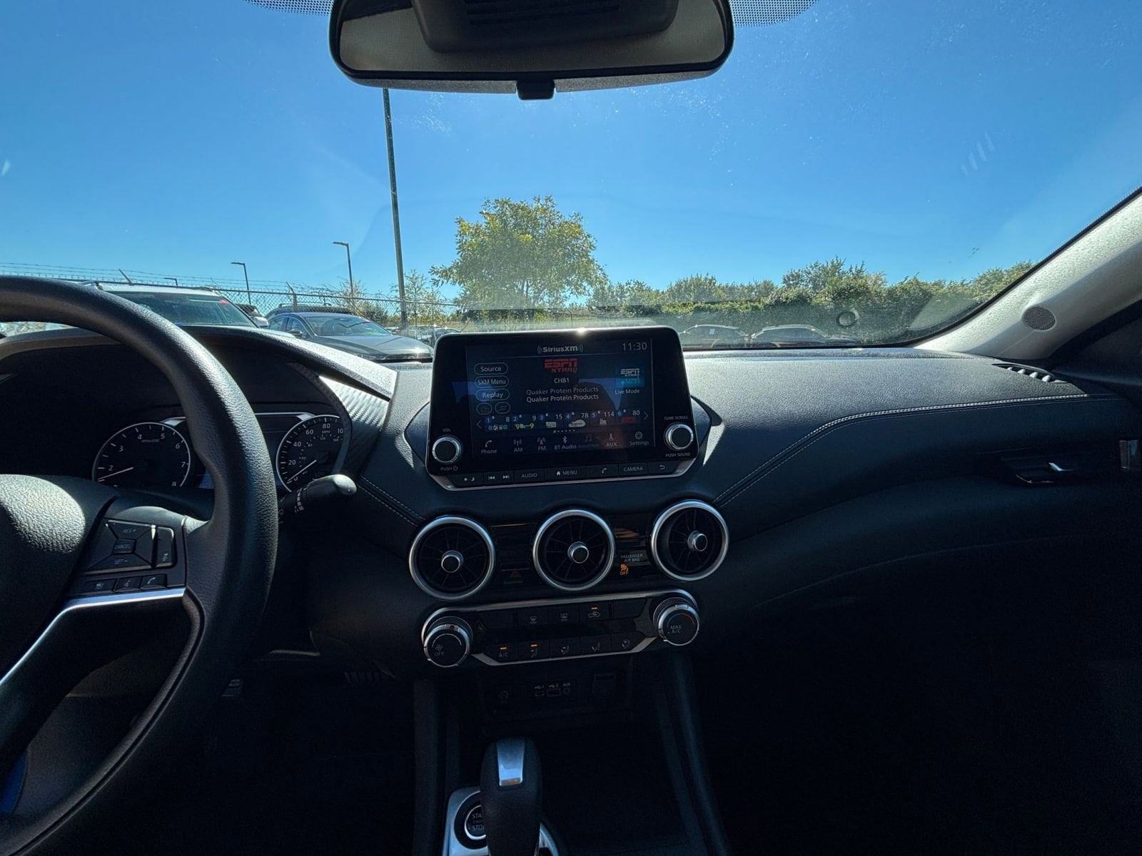 Thumbnail: 2025 Nissan Sentra - 31