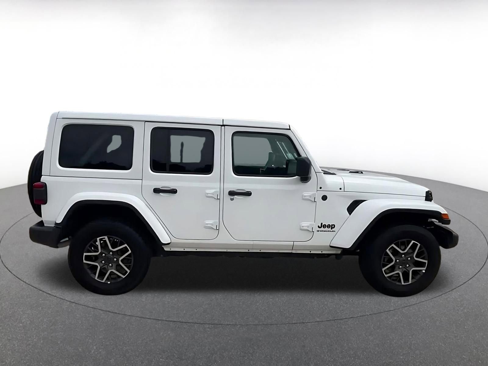Thumbnail: 2025 Jeep Wrangler - 16