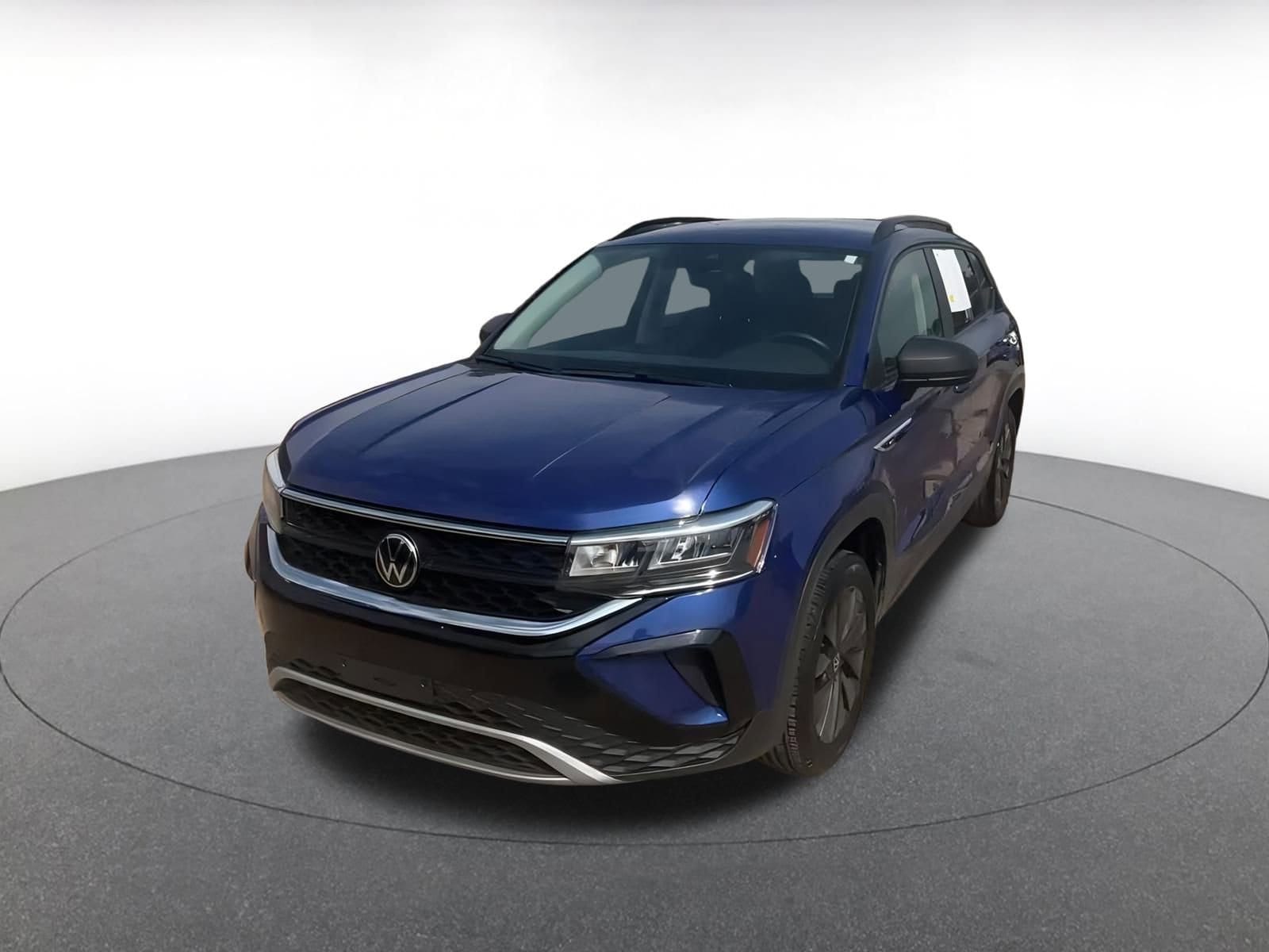 Thumbnail: 2024 Volkswagen Taos - 4