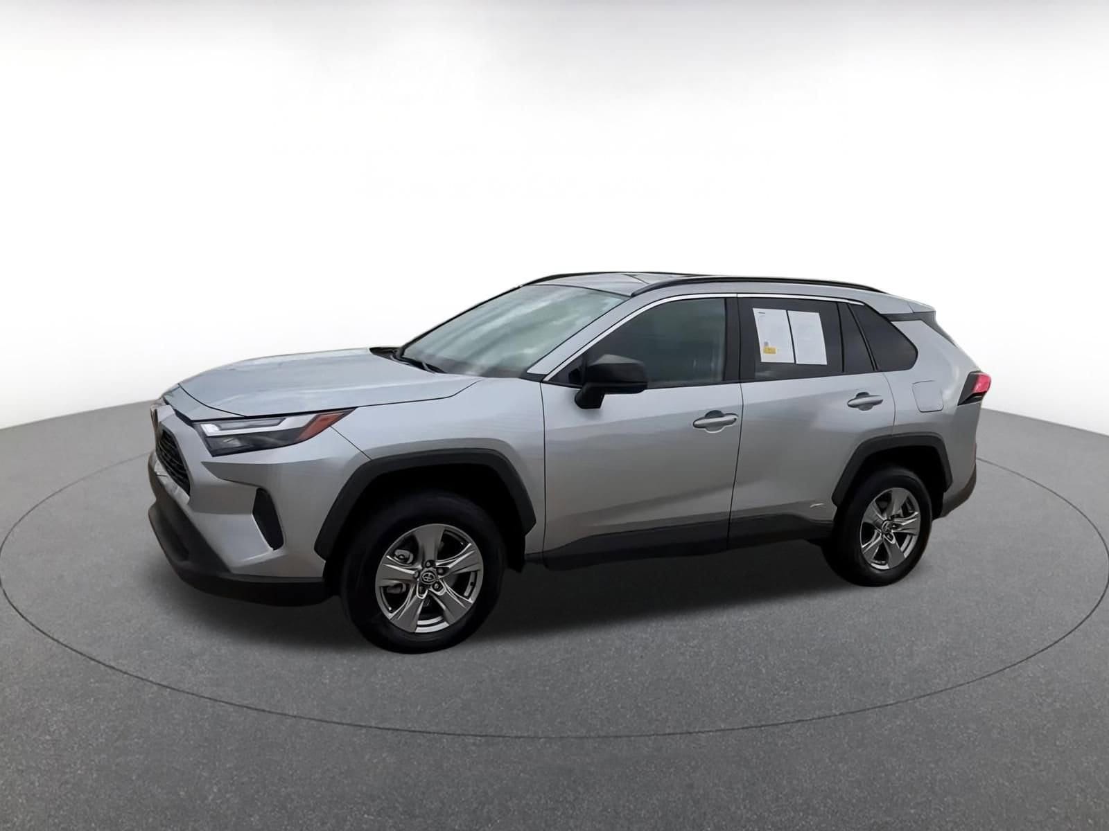 Thumbnail: 2025 Toyota RAV4 - 8