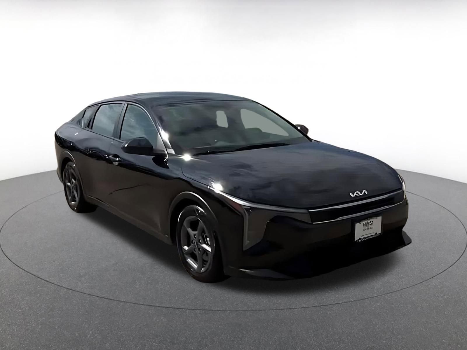 Thumbnail: 2025 Kia K4 - 3