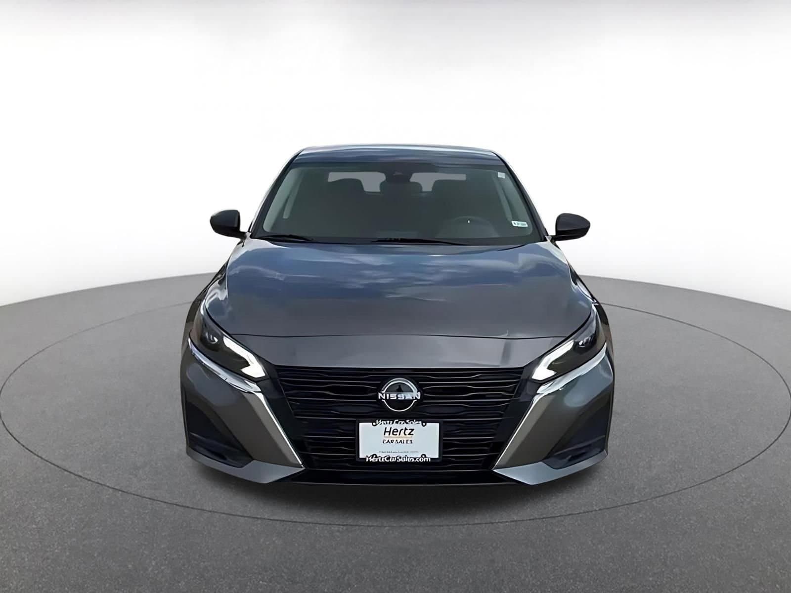 Thumbnail: 2024 Nissan Altima - 4