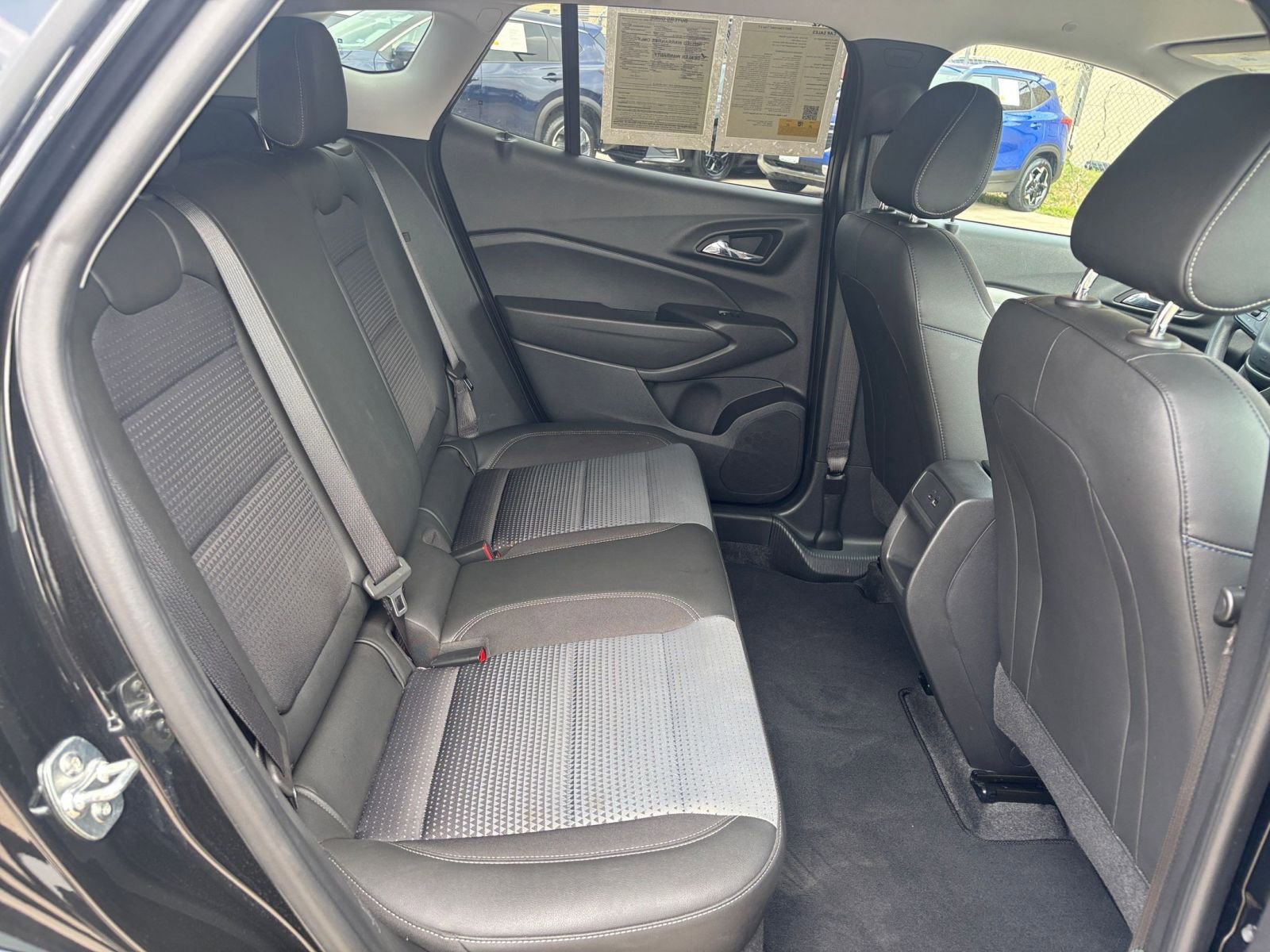 Thumbnail: 2025 Chevrolet Trax - 24