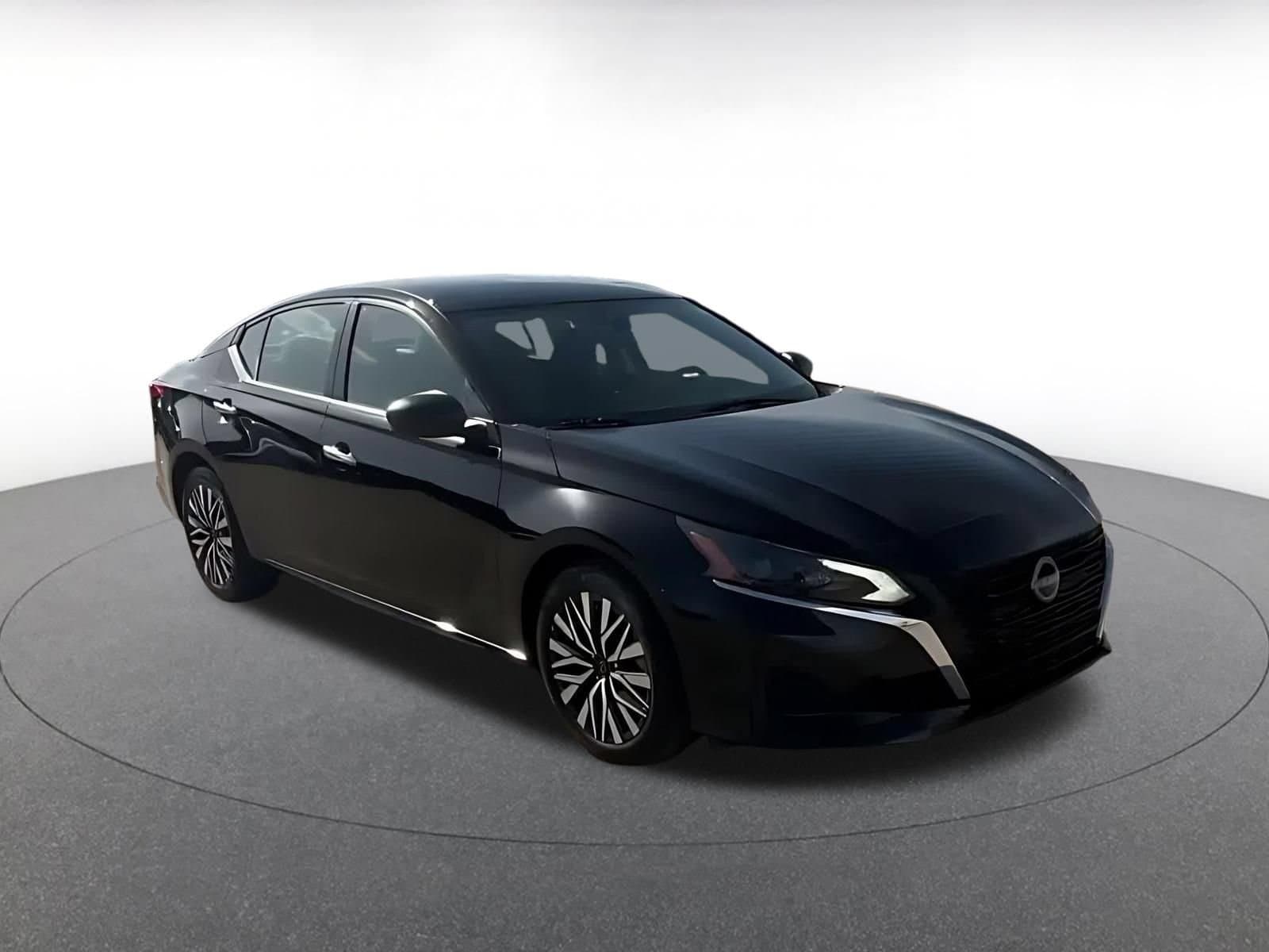 Thumbnail: 2024 Nissan Altima - 2