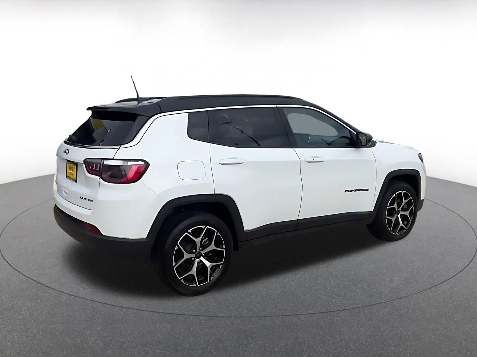 Thumbnail: 2025 Jeep Compass - 14