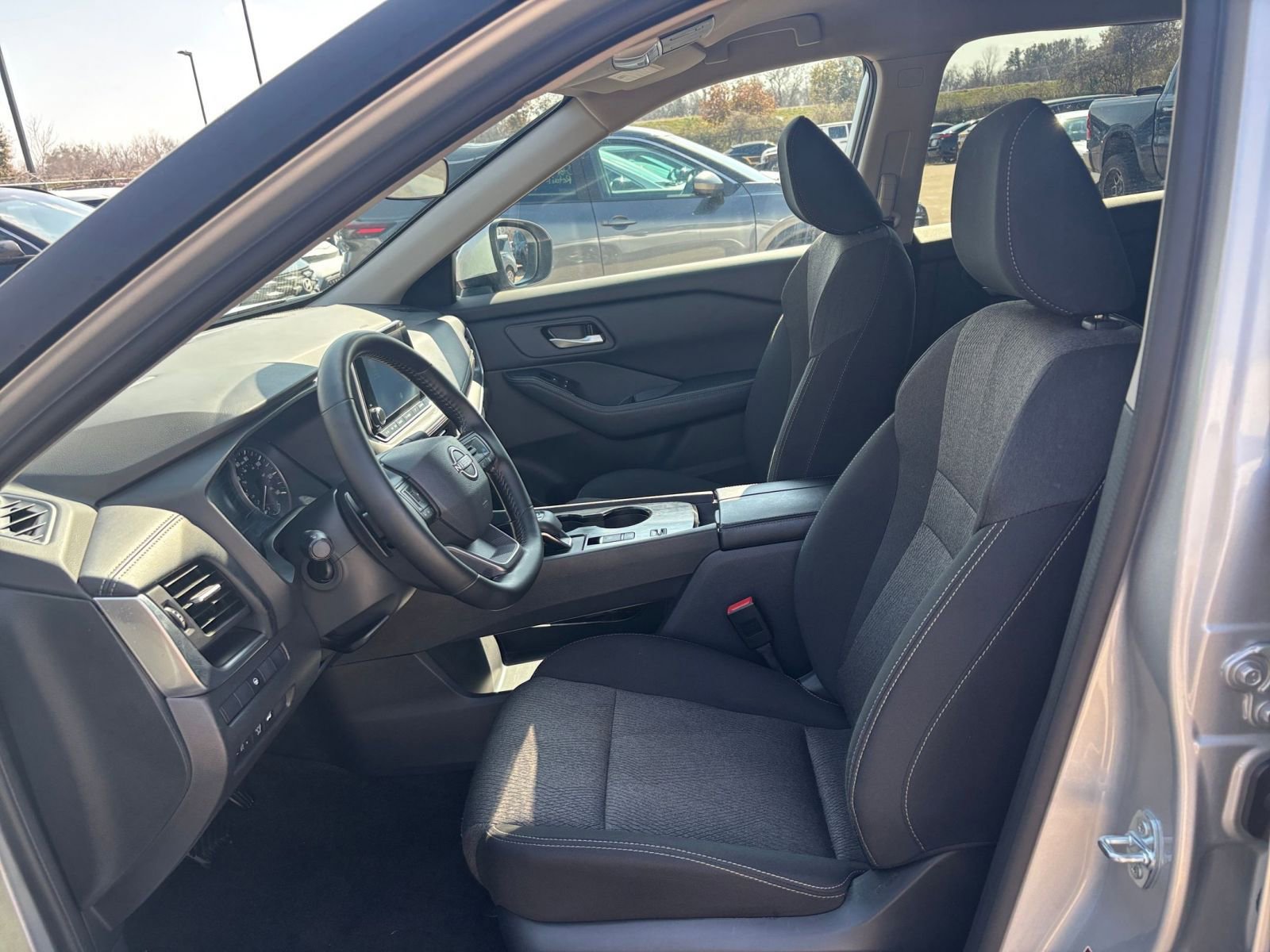 Thumbnail: 2025 Nissan Rogue - 29