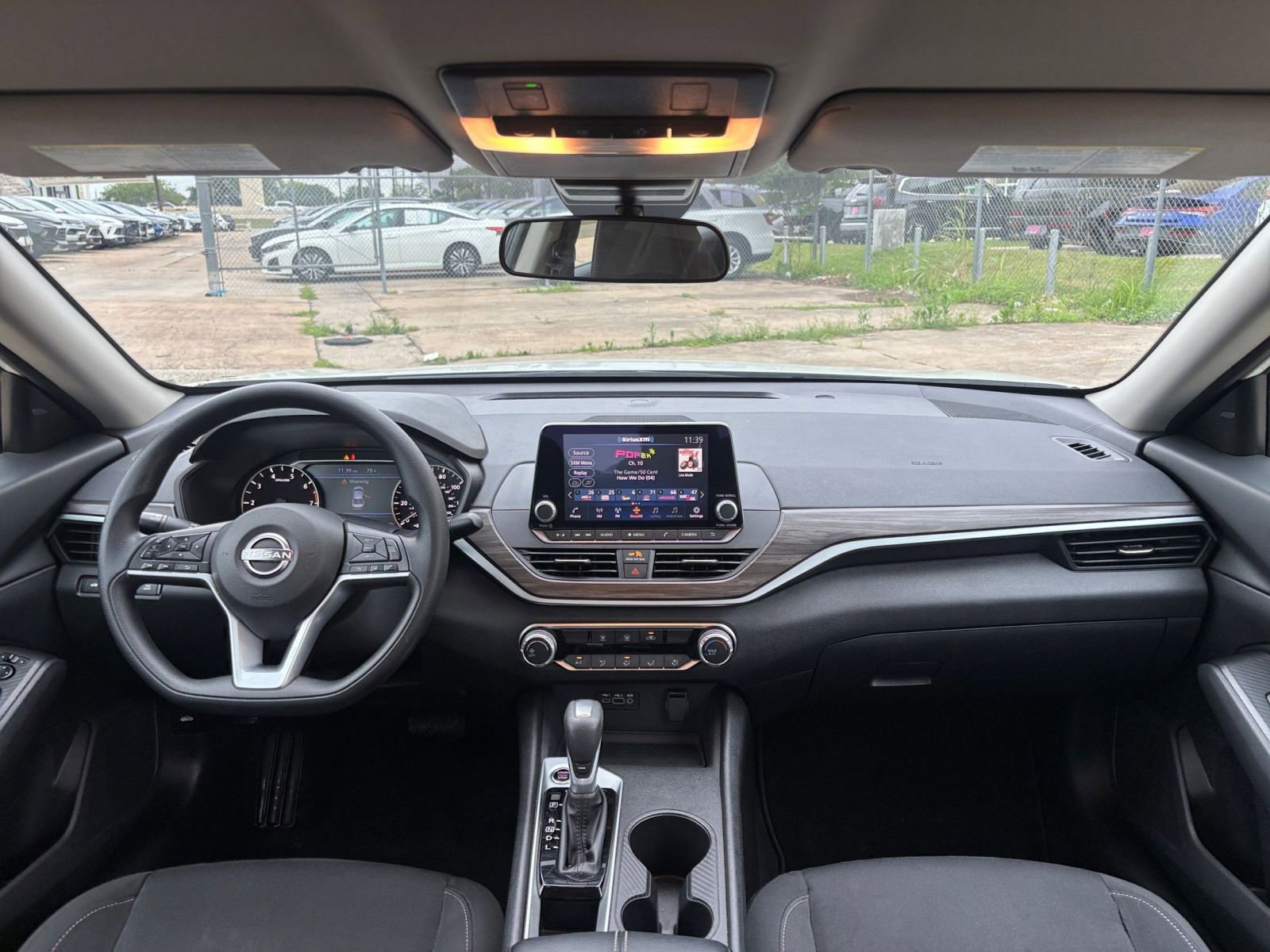 Thumbnail: 2025 Nissan Altima - 33