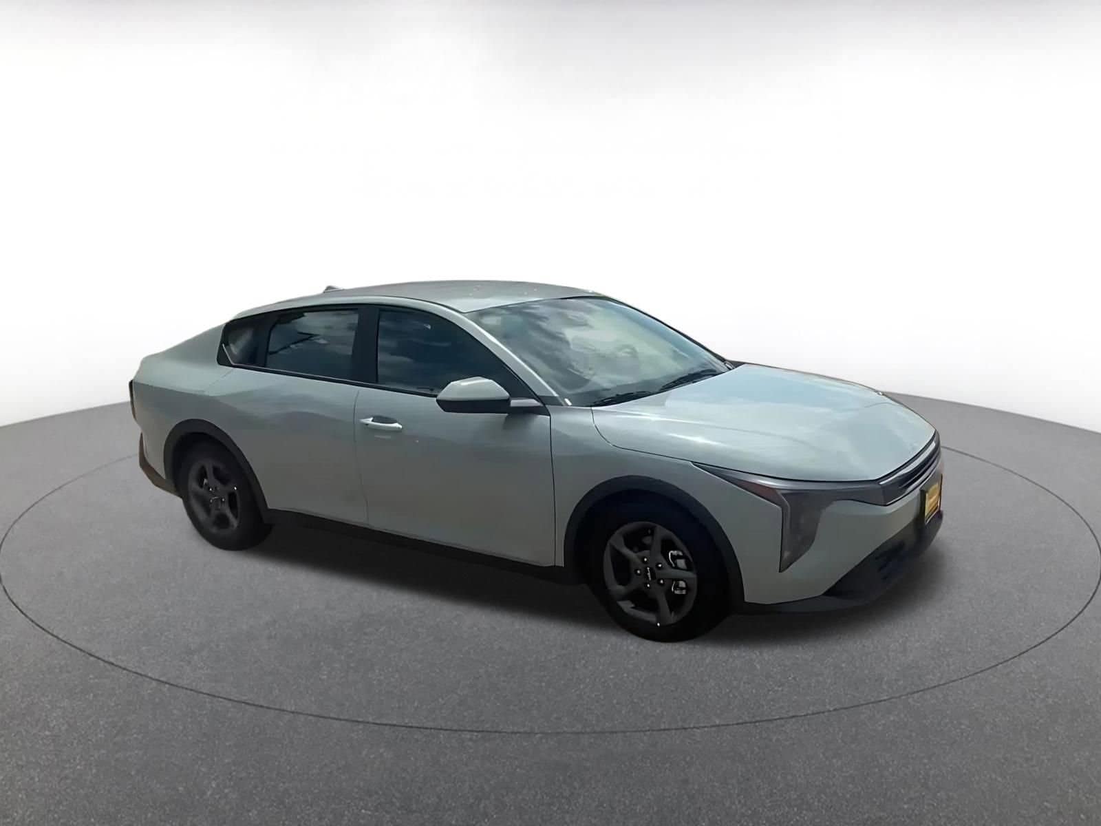 Thumbnail: 2025 Kia K4 - 2