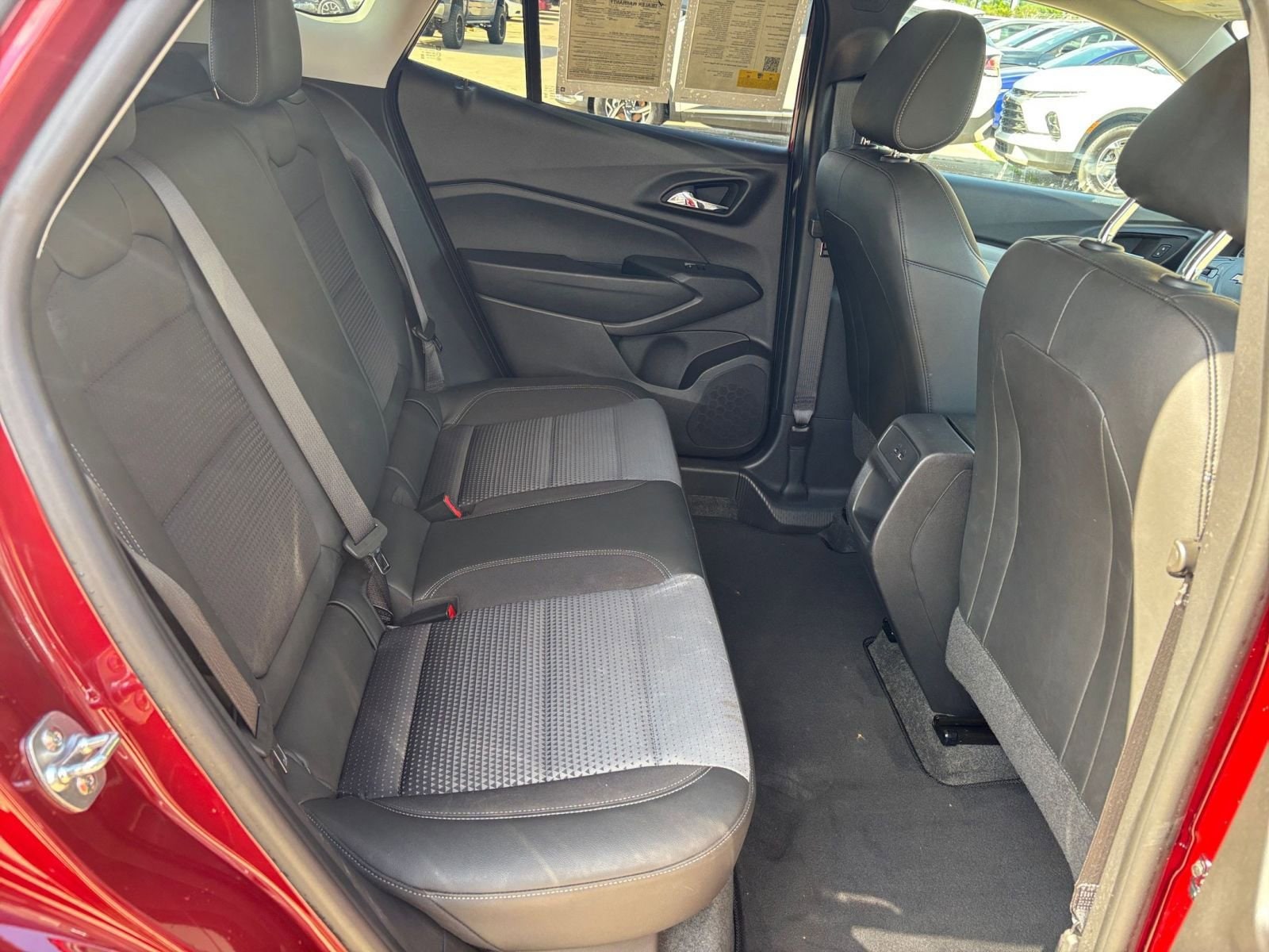 Thumbnail: 2025 Chevrolet Trax - 24