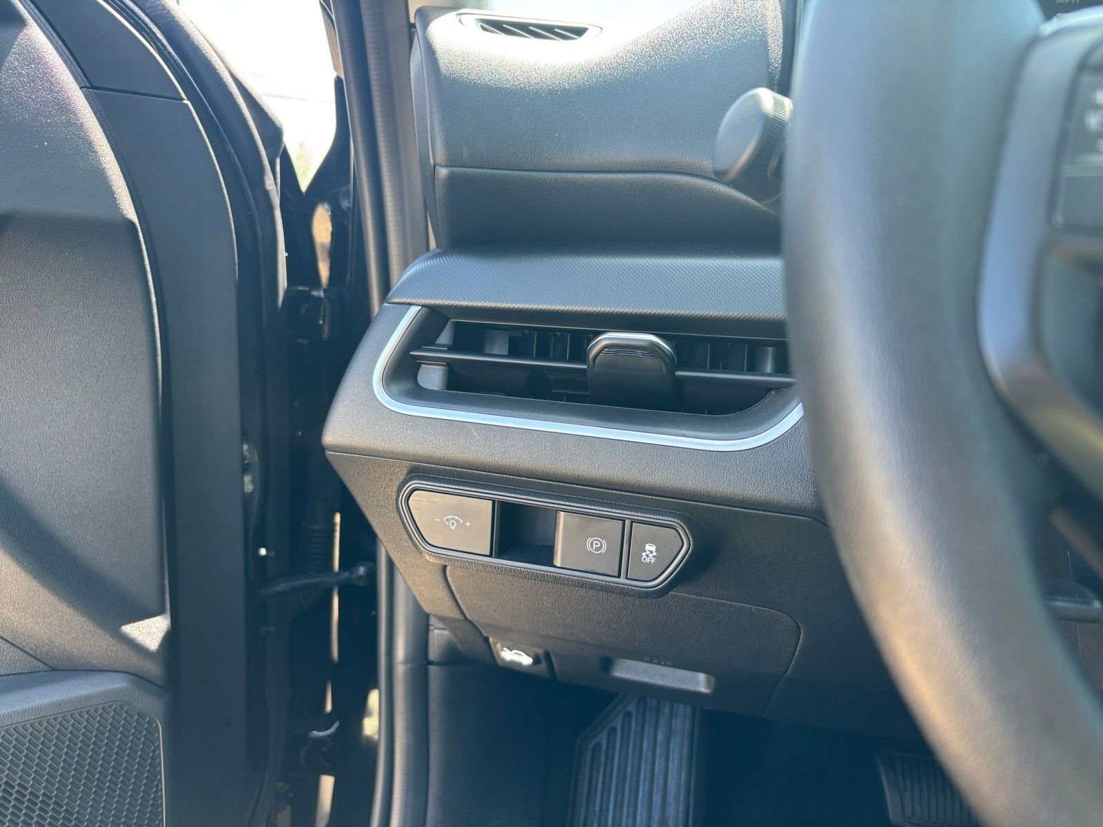 Thumbnail: 2025 Kia K4 - 33