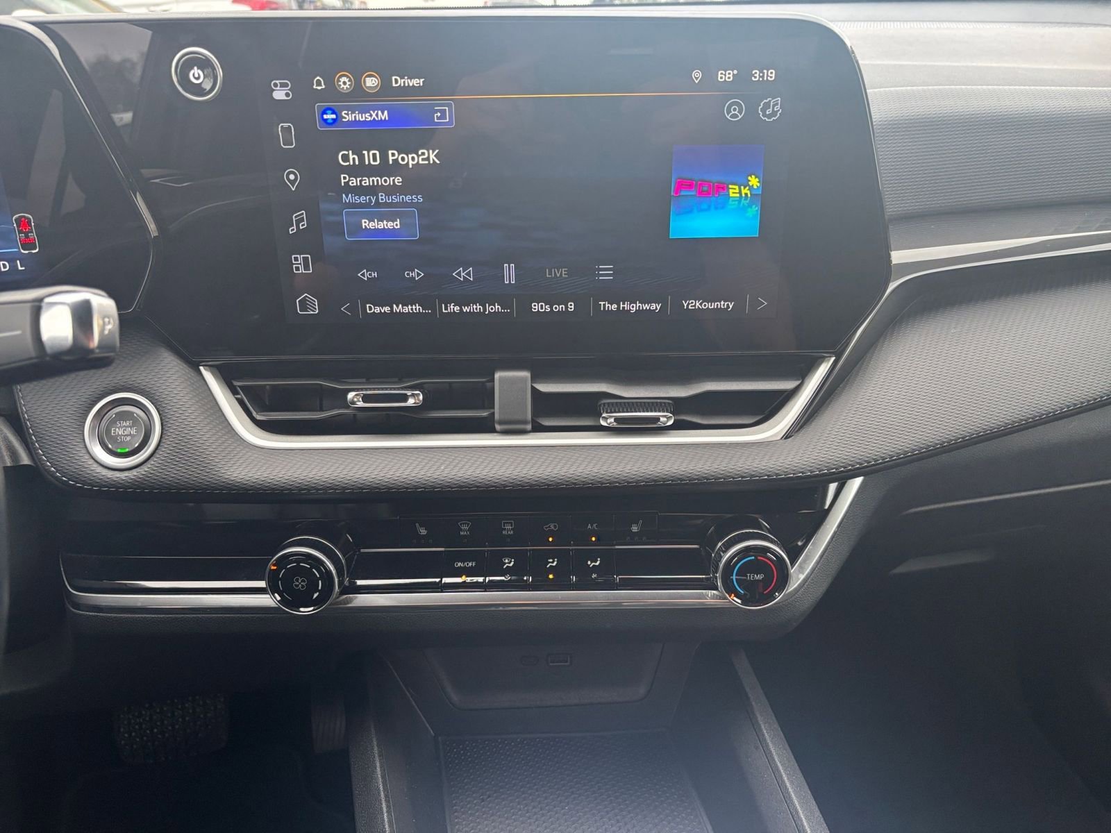 Thumbnail: 2025 Chevrolet Equinox - 18