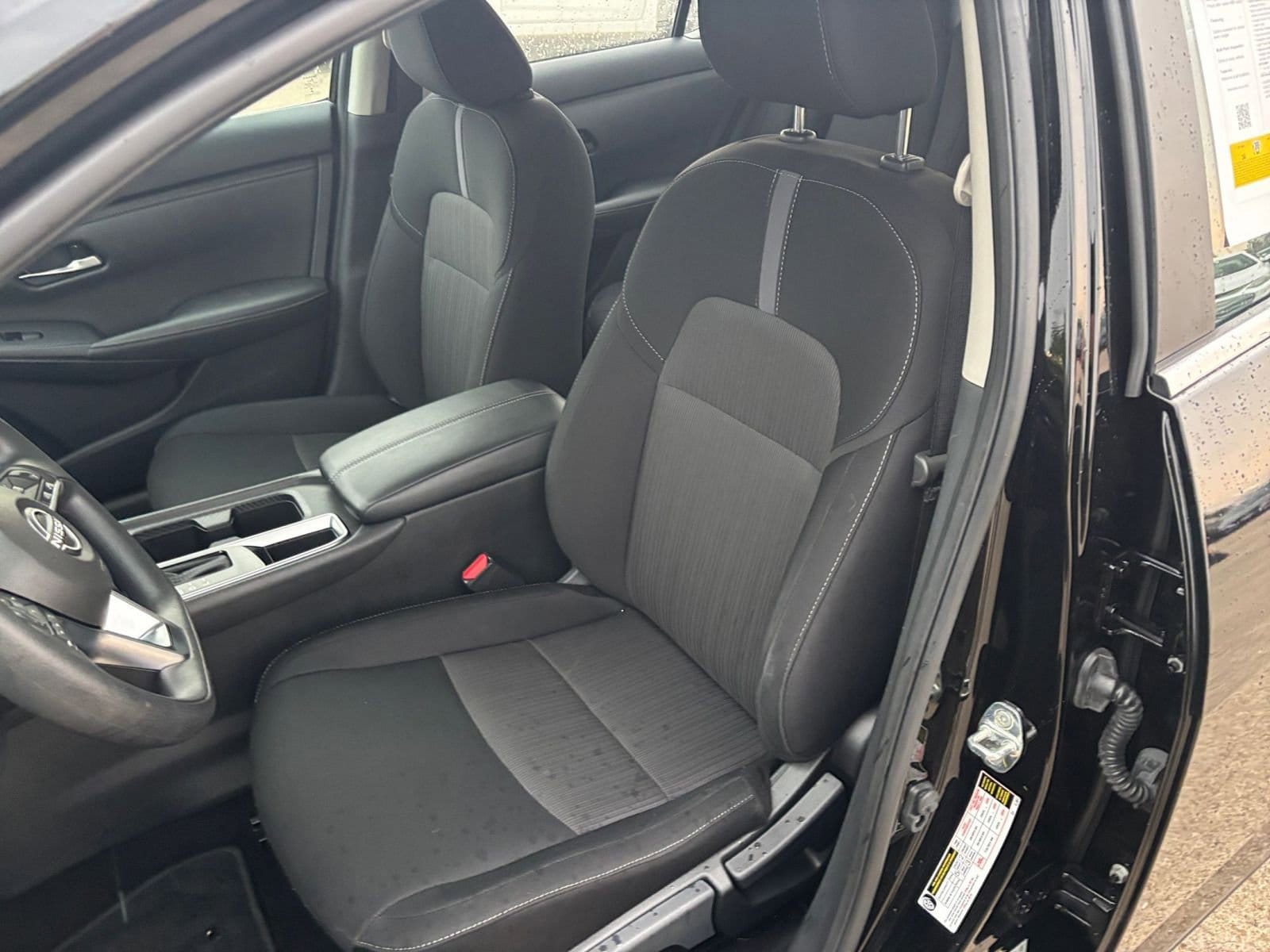 2024 Nissan Sentra SV 29