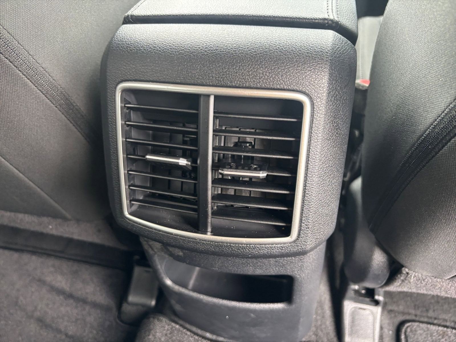 Thumbnail: 2025 Kia Sportage - 22