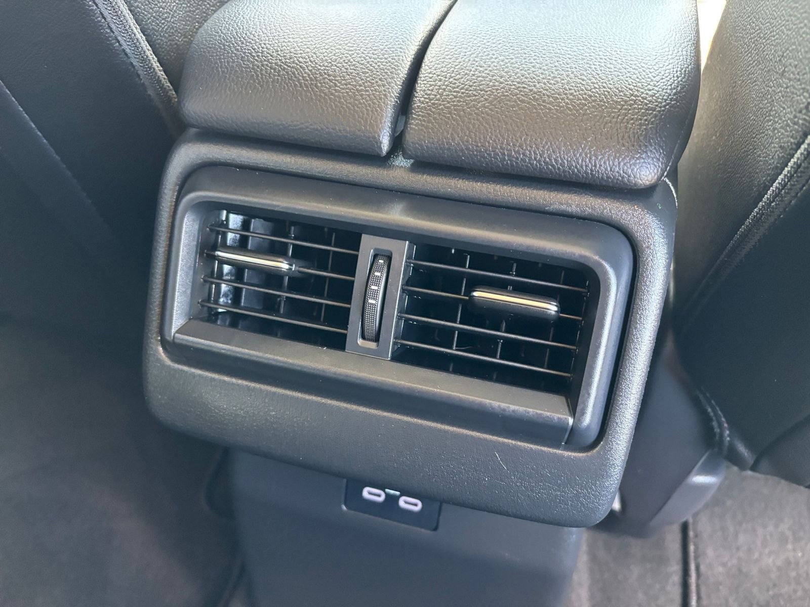 Thumbnail: 2025 Mazda CX-50 - 24