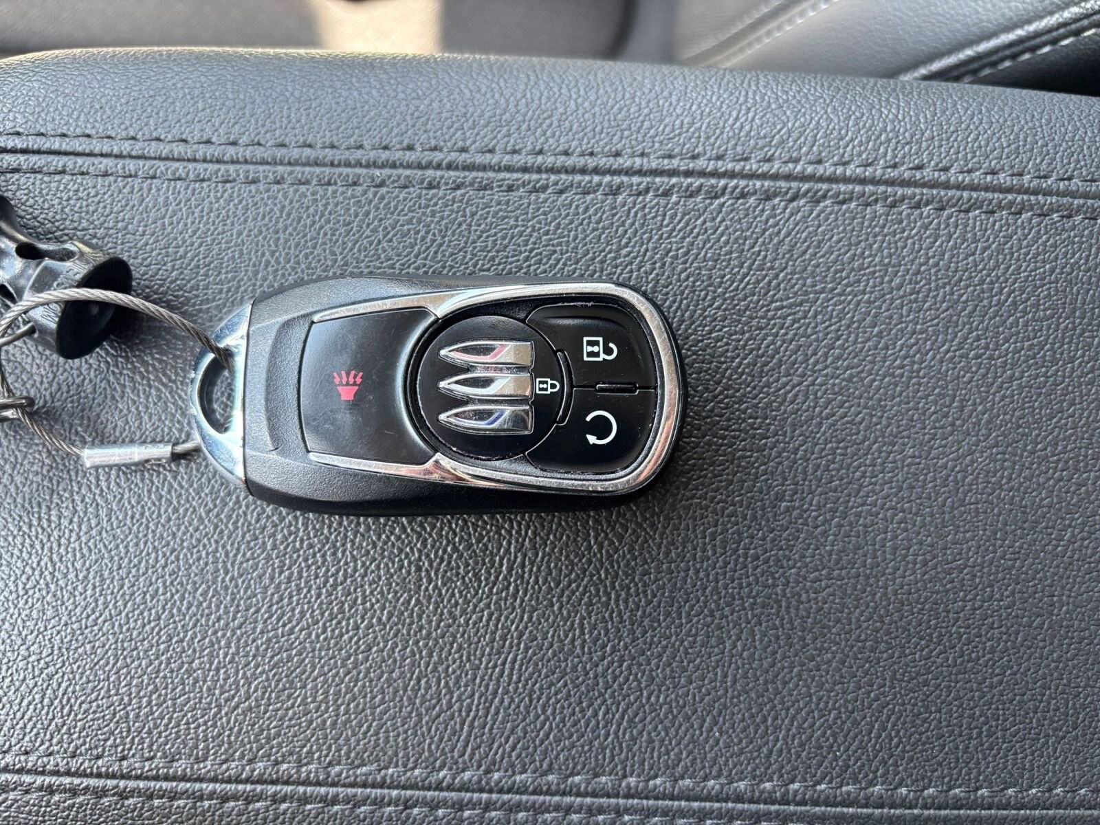 Thumbnail: 2025 Buick Encore GX - 21