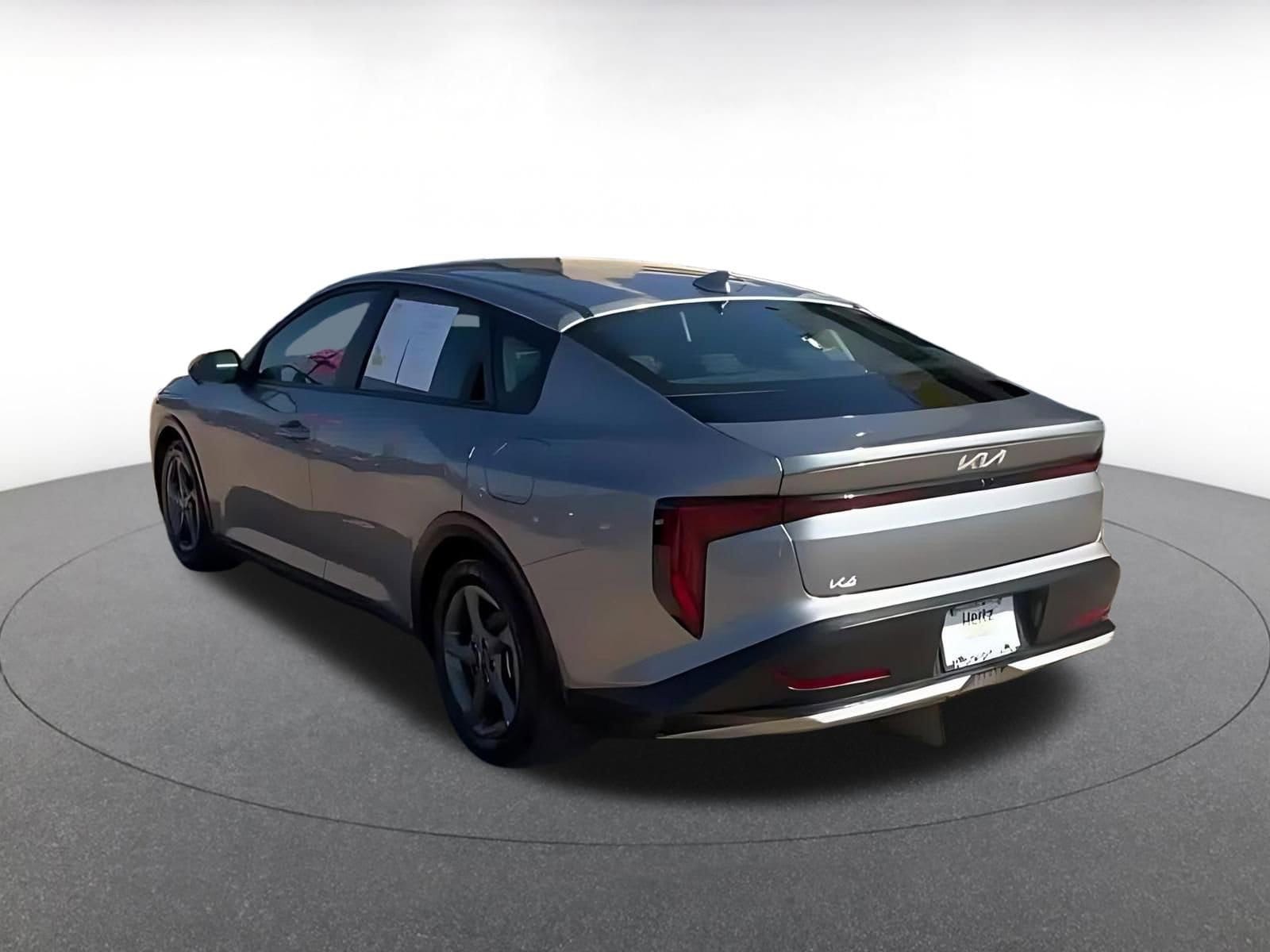 Thumbnail: 2025 Kia K4 - 10
