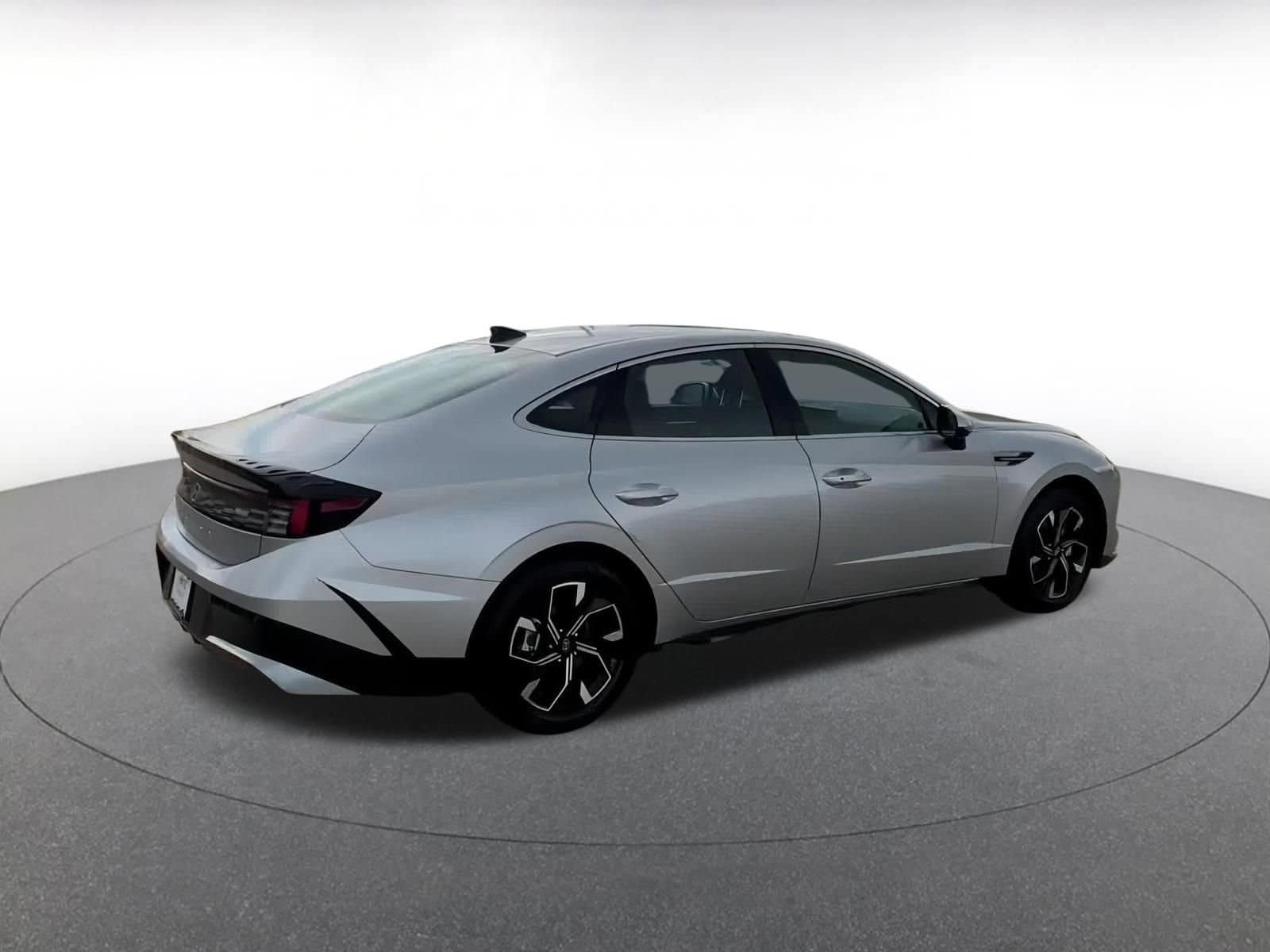 Thumbnail: 2025 Hyundai Sonata - 14