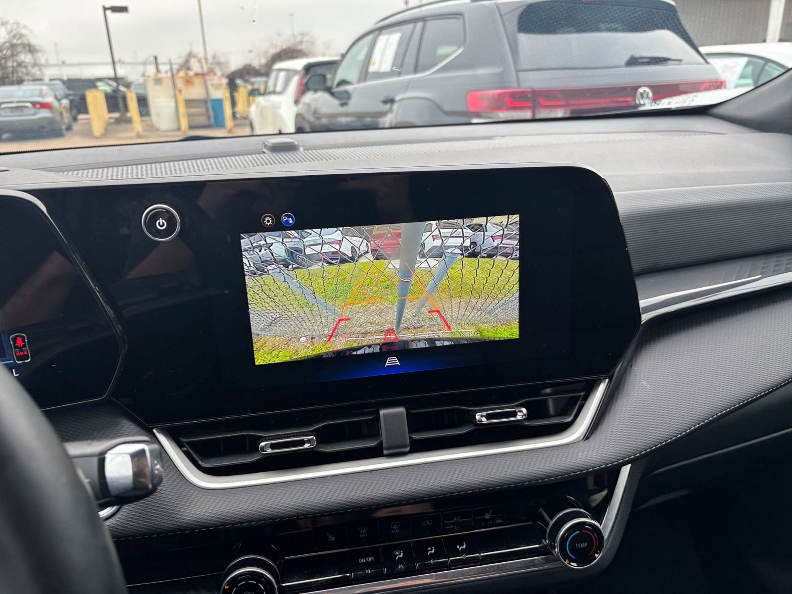 Thumbnail: 2025 Chevrolet Equinox - 24