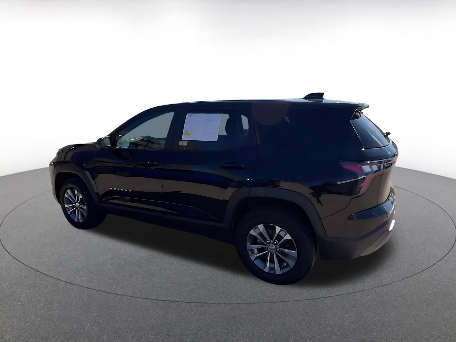 Thumbnail: 2025 Chevrolet Equinox - 10