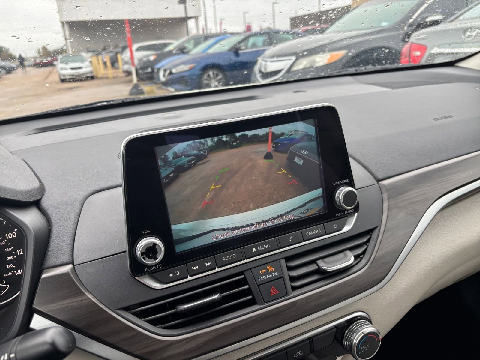 Thumbnail: 2025 Nissan Altima - 23