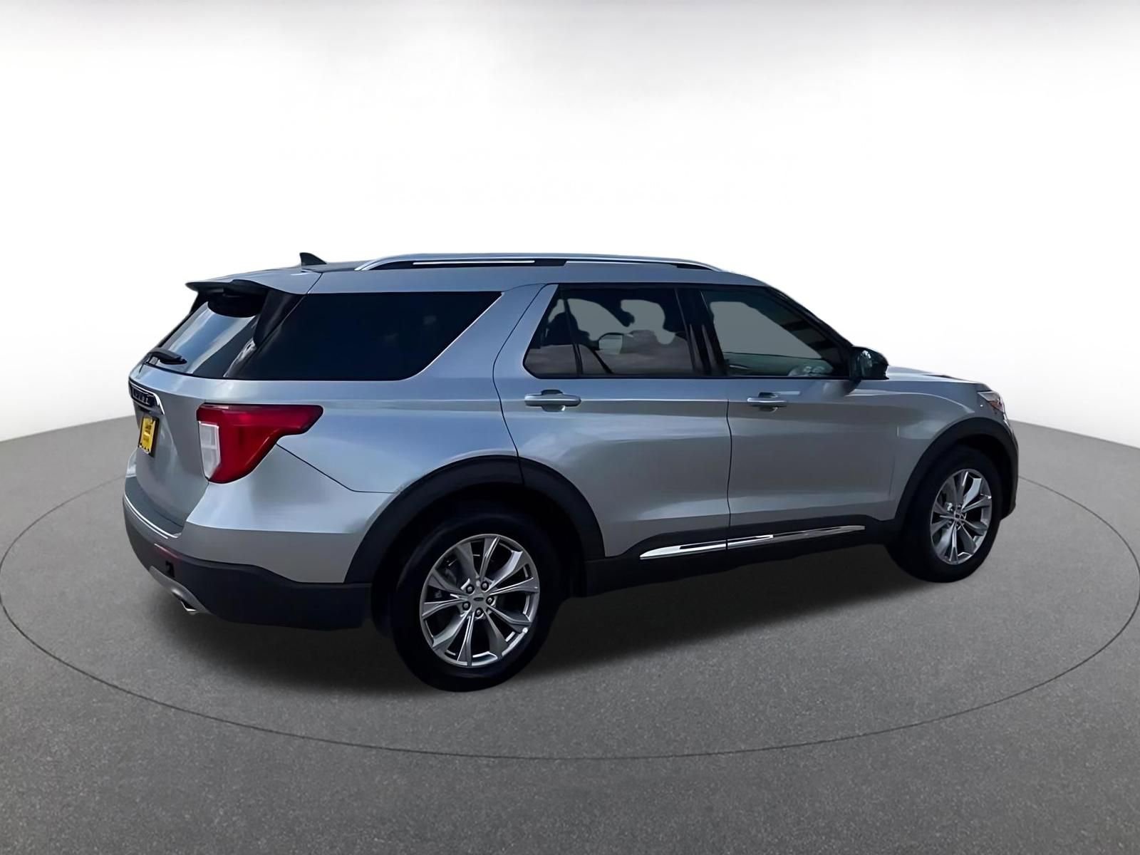 Thumbnail: 2024 Ford Explorer - 15