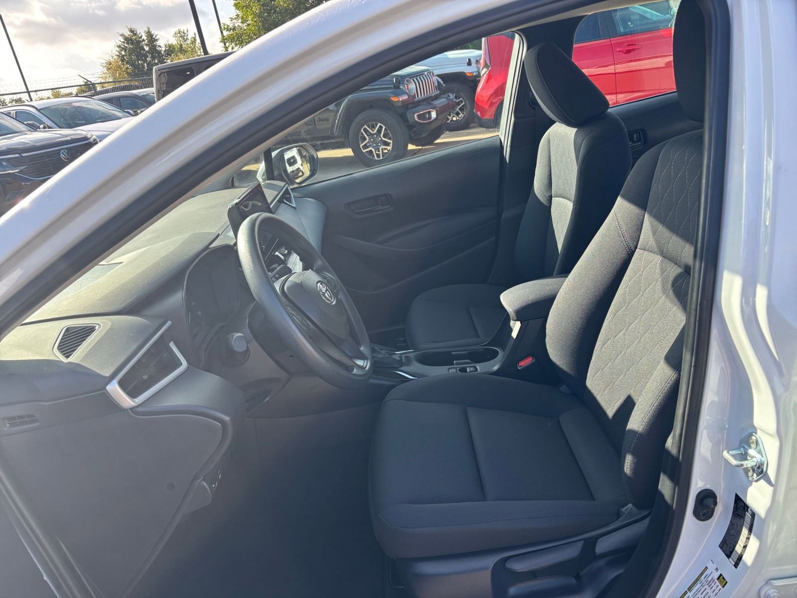 Thumbnail: 2025 Toyota Corolla - 24