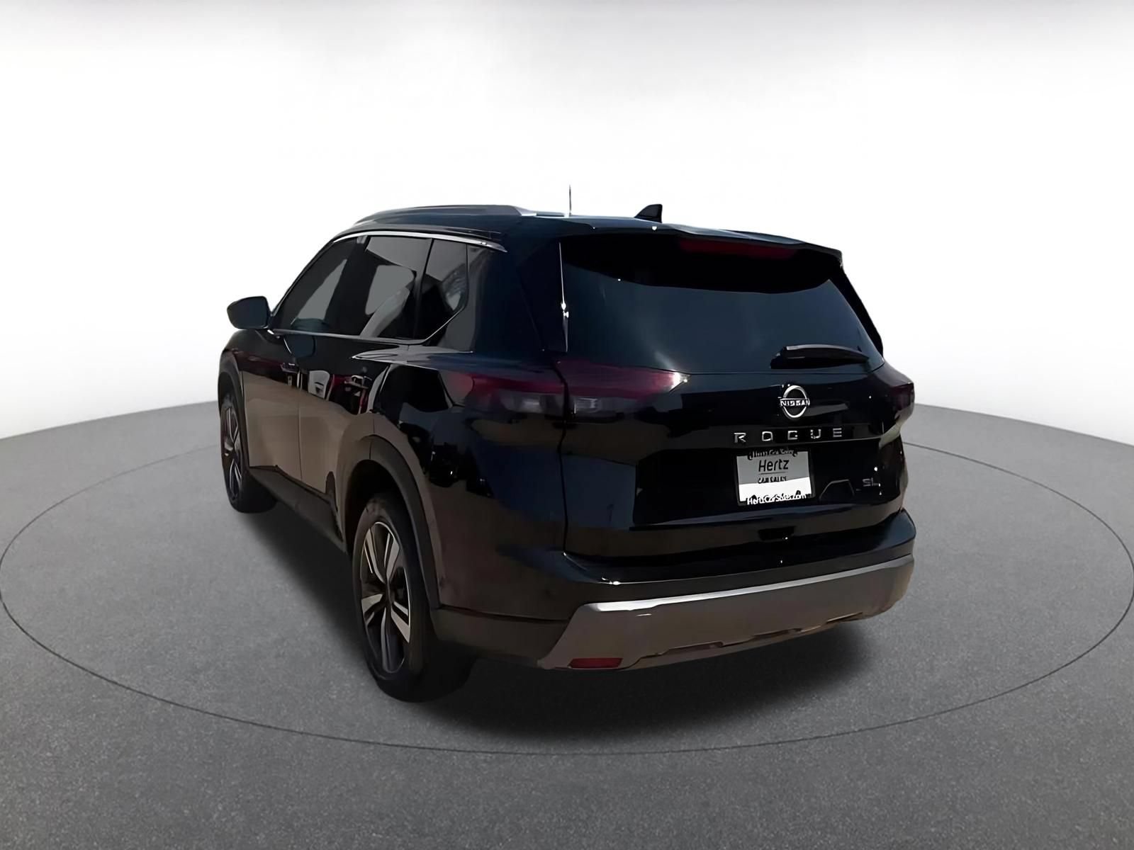 Thumbnail: 2026 Nissan Rogue - 10
