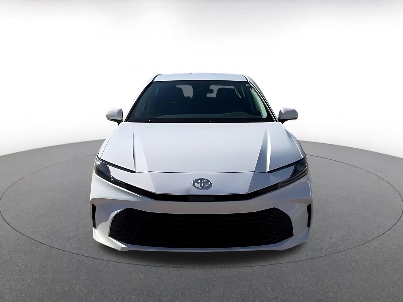 Thumbnail: 2025 Toyota Camry - 4