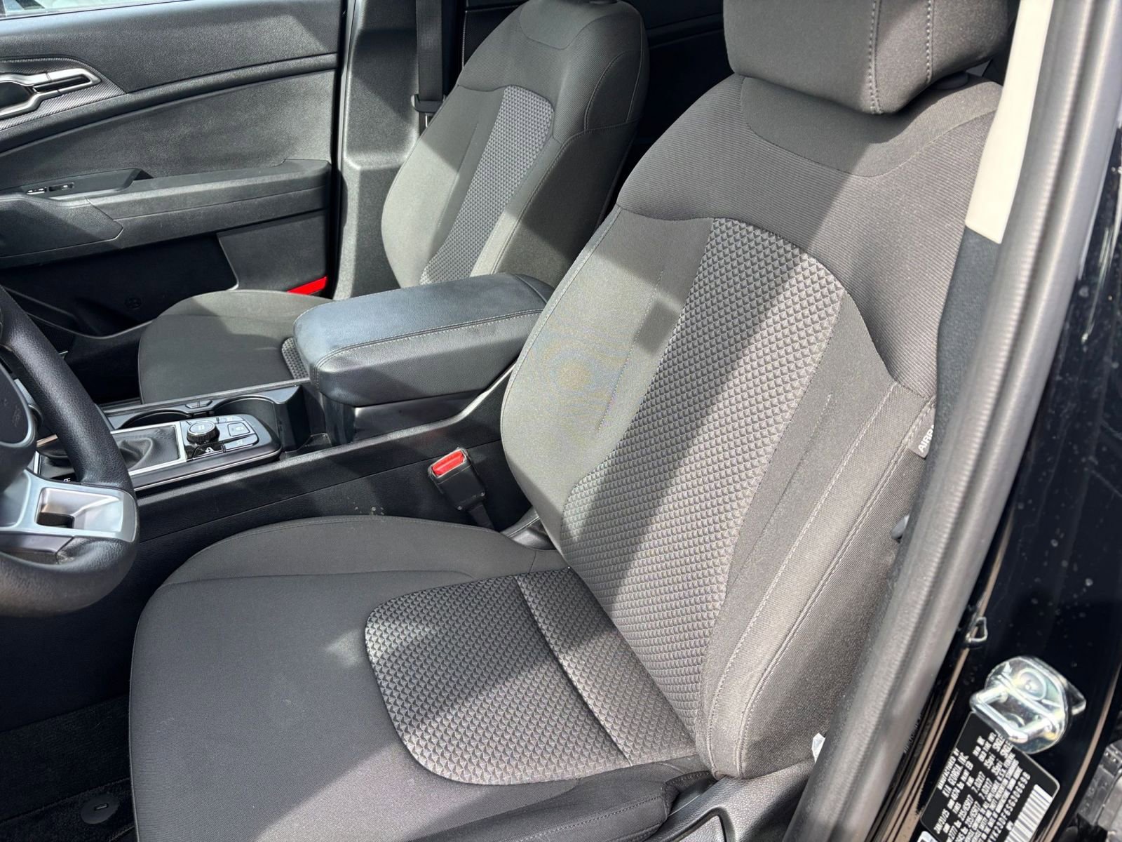 Thumbnail: 2025 Kia Sportage - 34