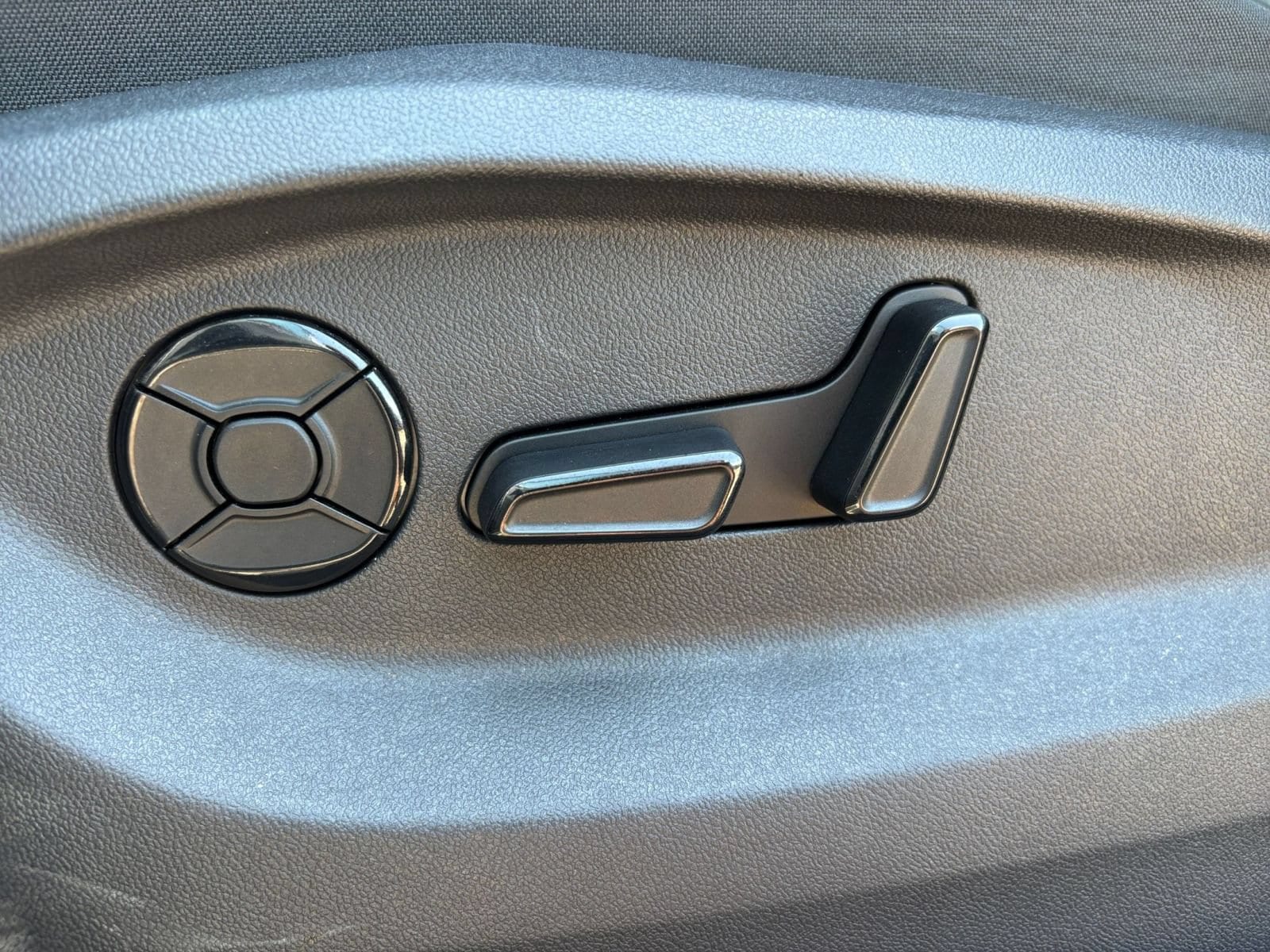 Thumbnail: 2026 Volkswagen Tiguan - 18