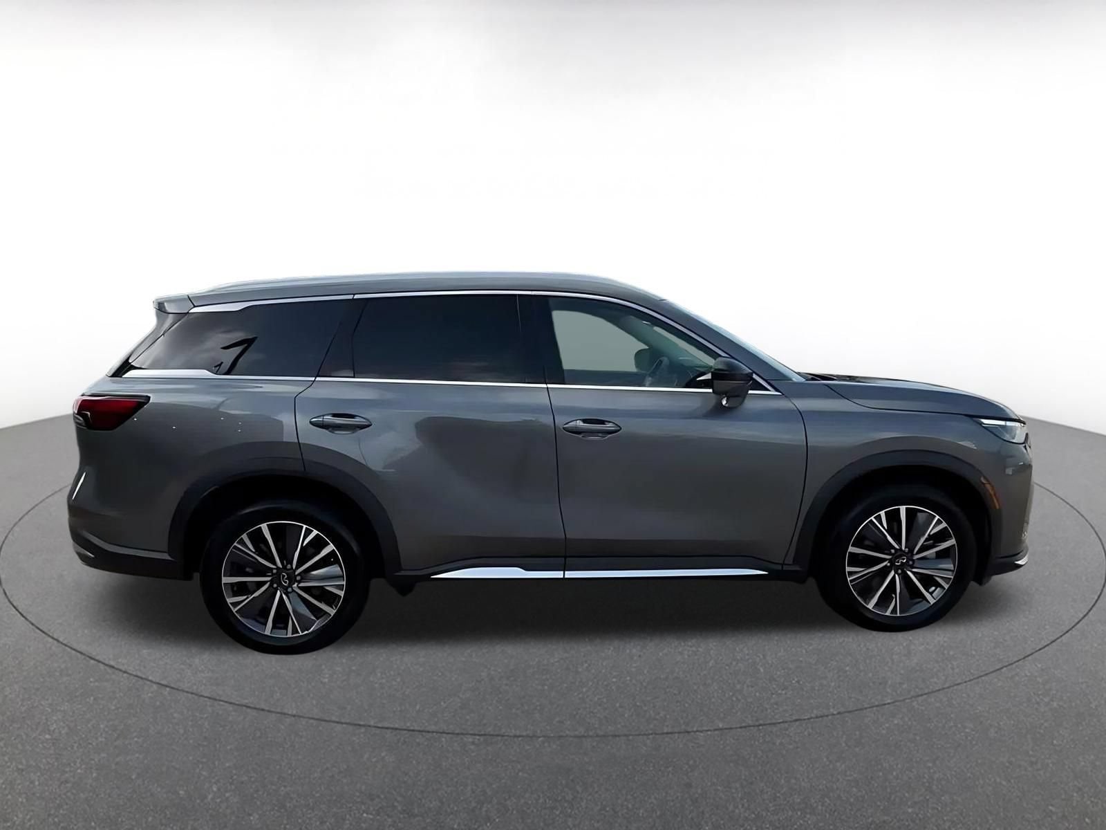 Thumbnail: 2026 INFINITI QX60 - 15