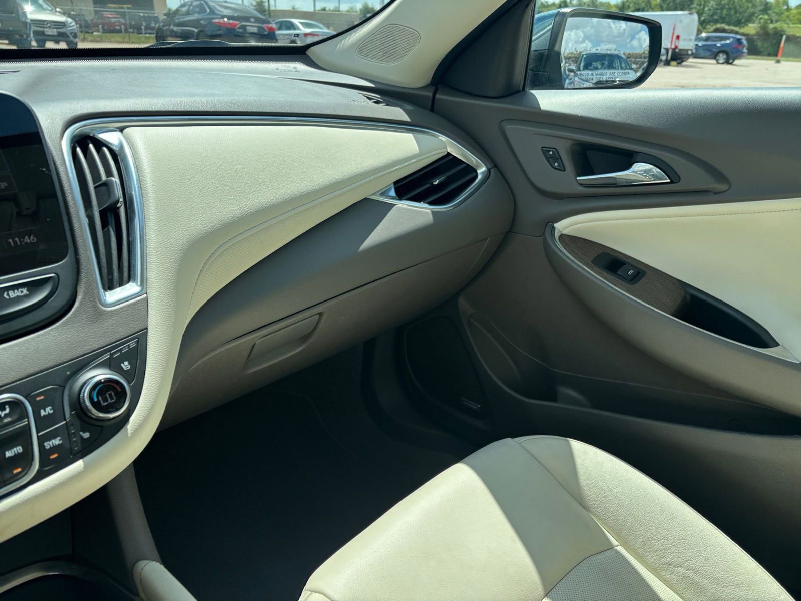 Thumbnail: 2024 Chevrolet Malibu - 35