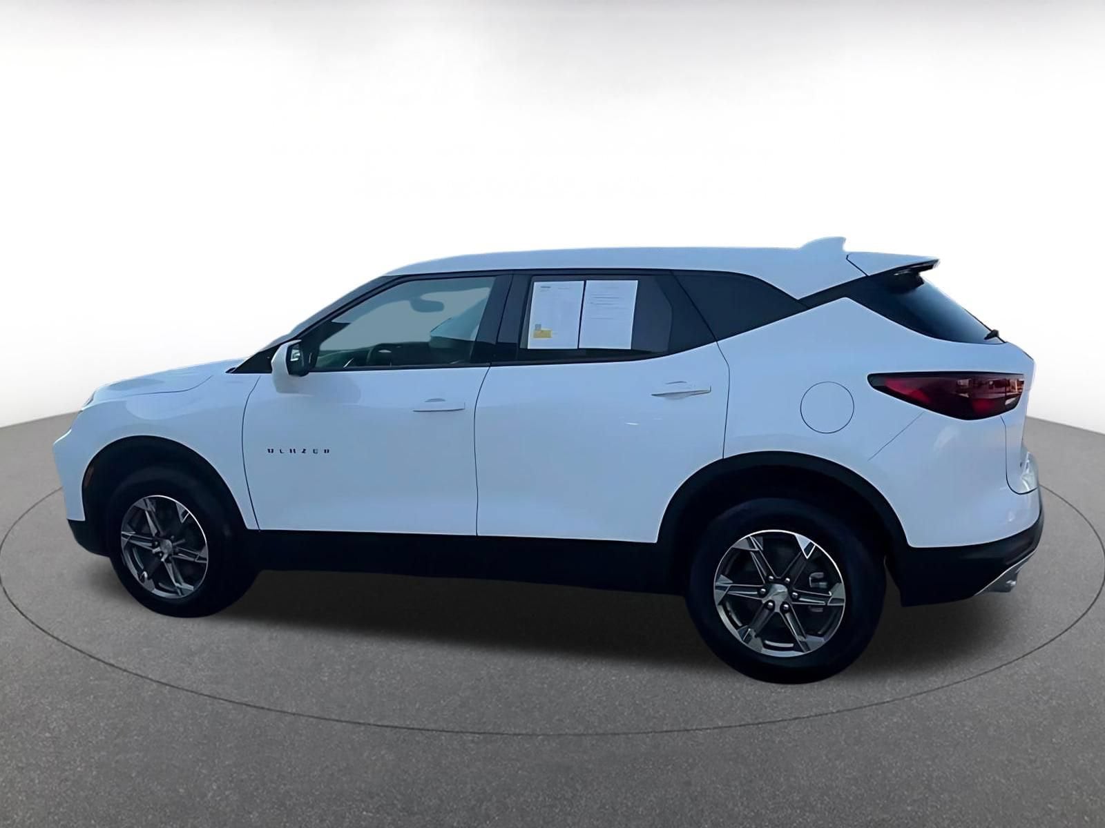 Thumbnail: 2026 Chevrolet Blazer - 9