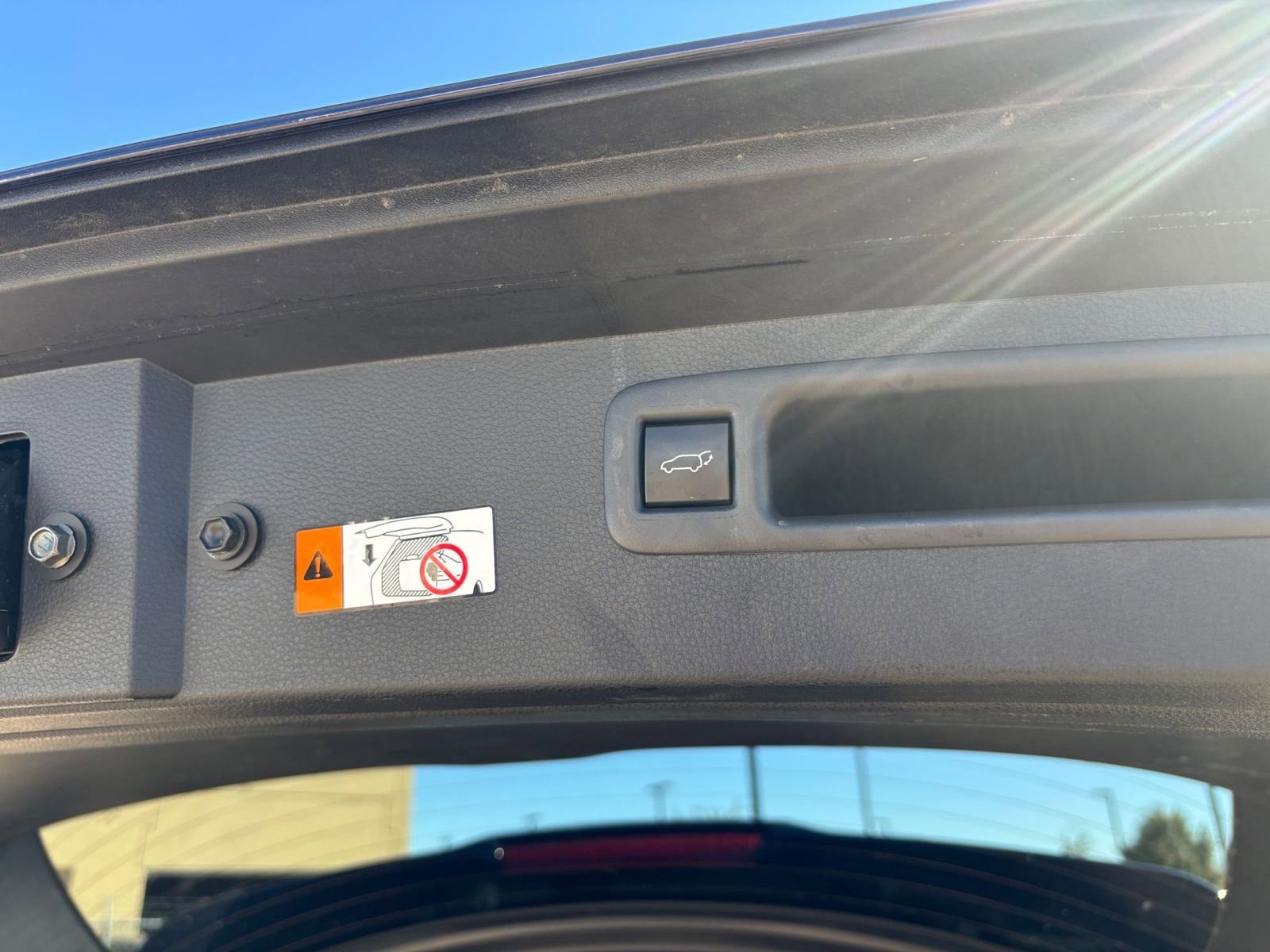 Thumbnail: 2025 Toyota Highlander - 25