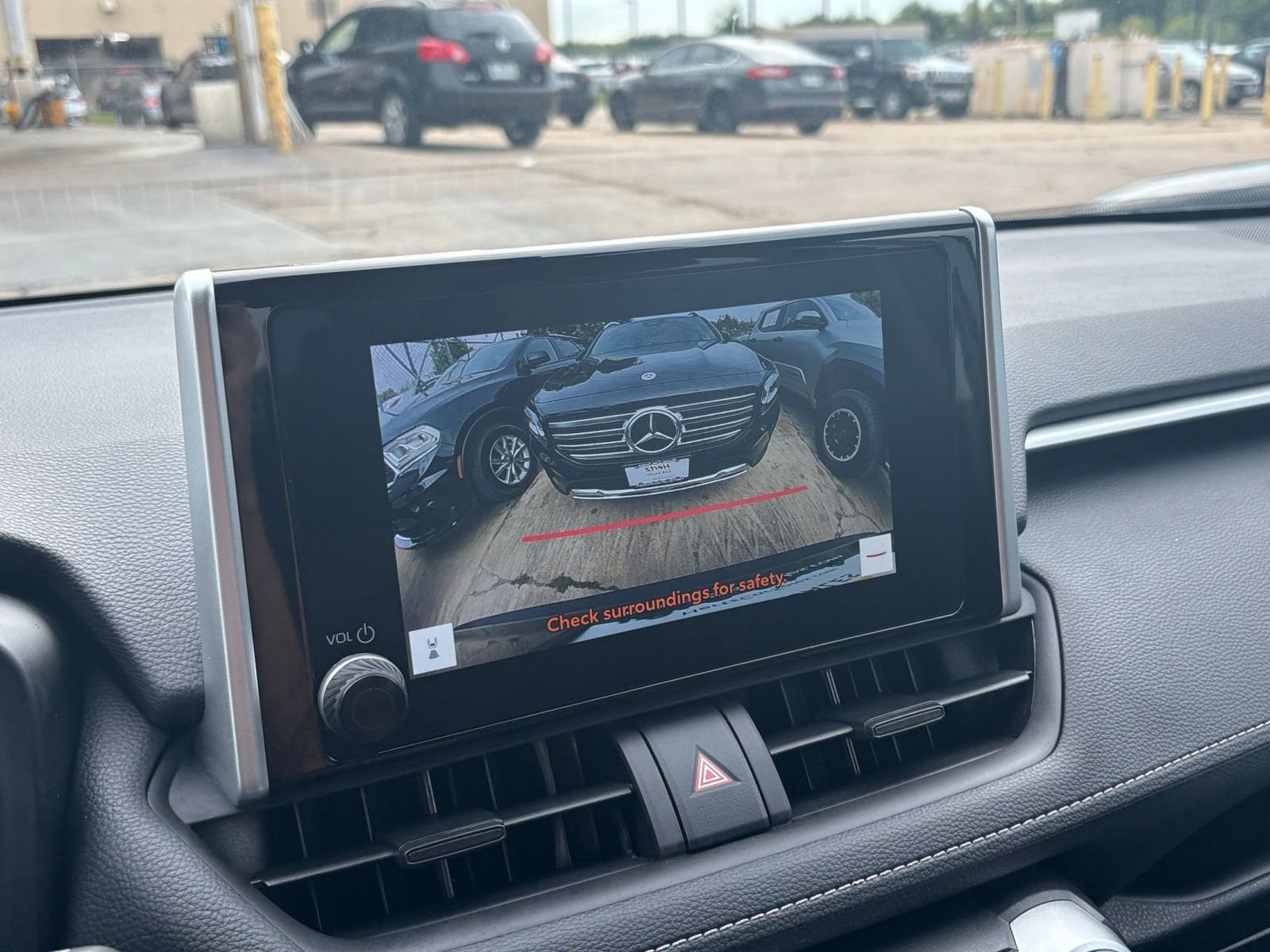 Thumbnail: 2024 Toyota RAV4 - 17