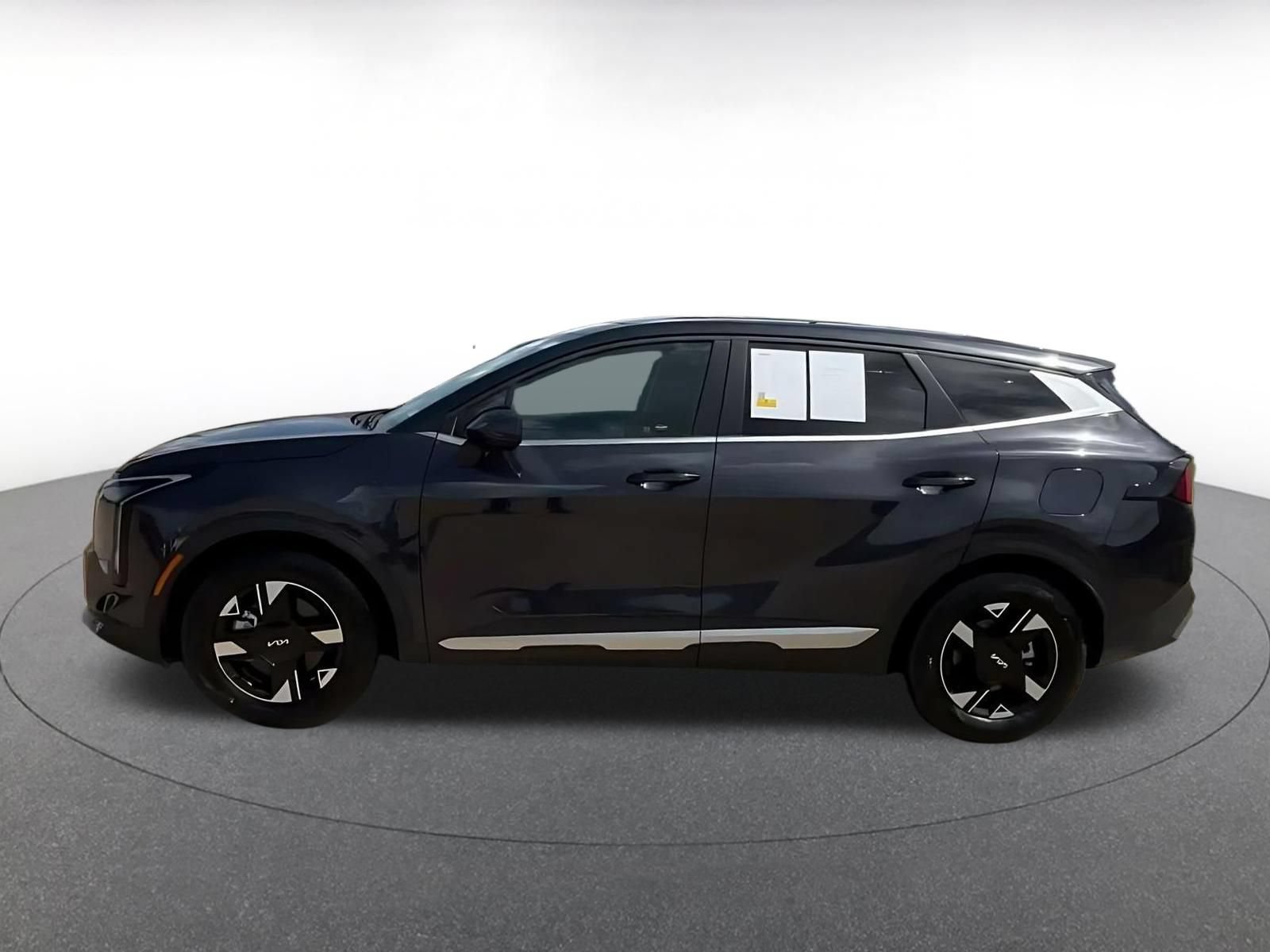 Thumbnail: 2026 Kia Sportage - 9
