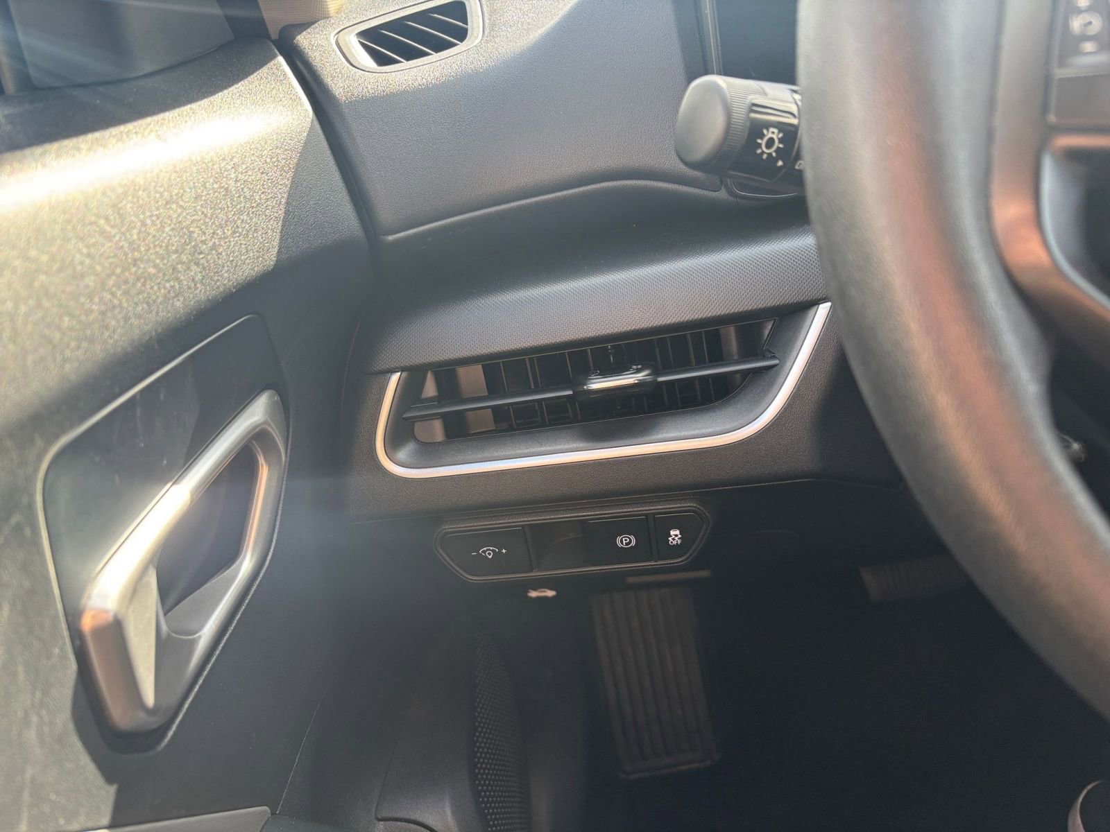 Thumbnail: 2025 Kia K4 - 33