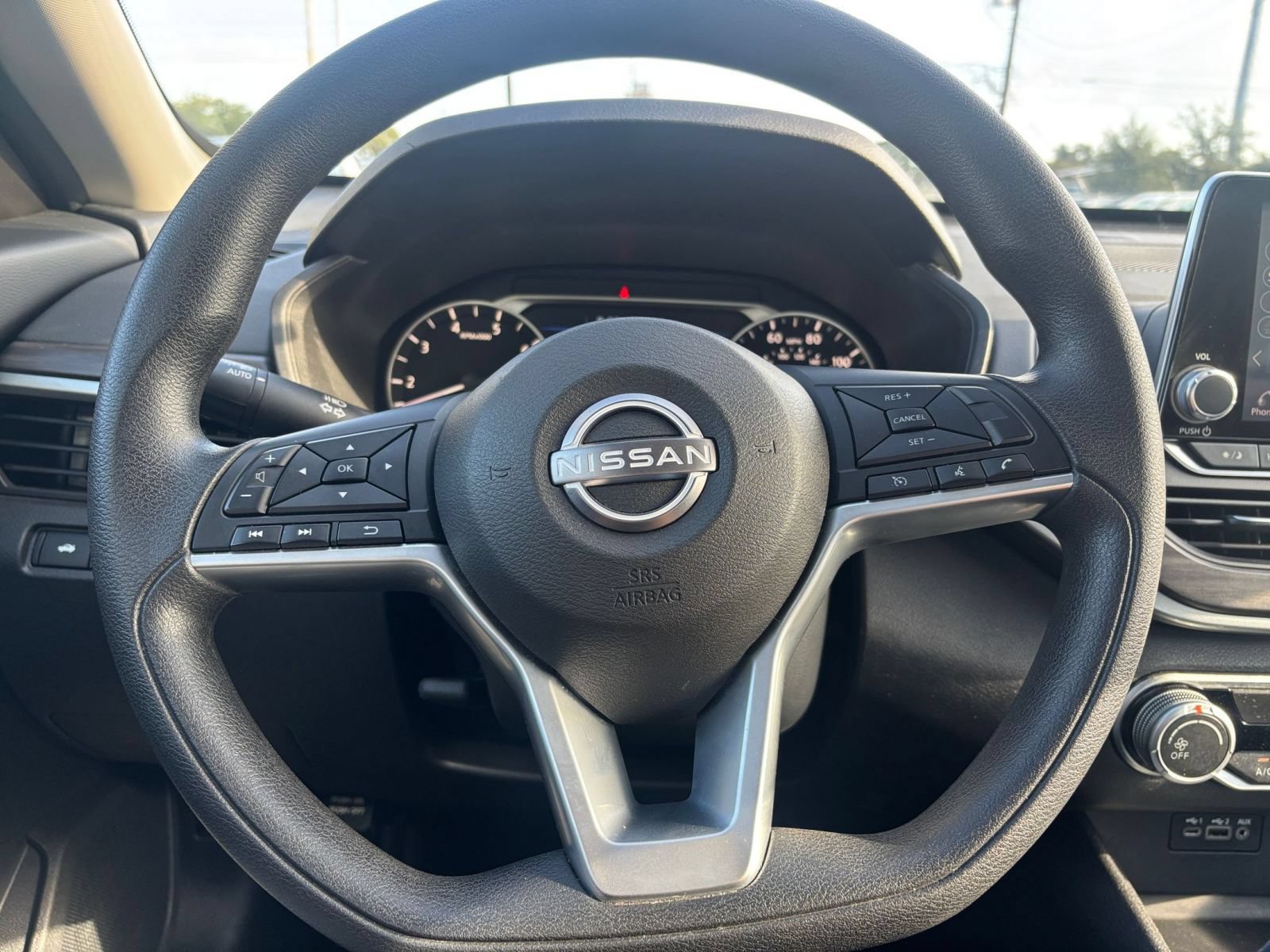 Thumbnail: 2025 Nissan Altima - 27