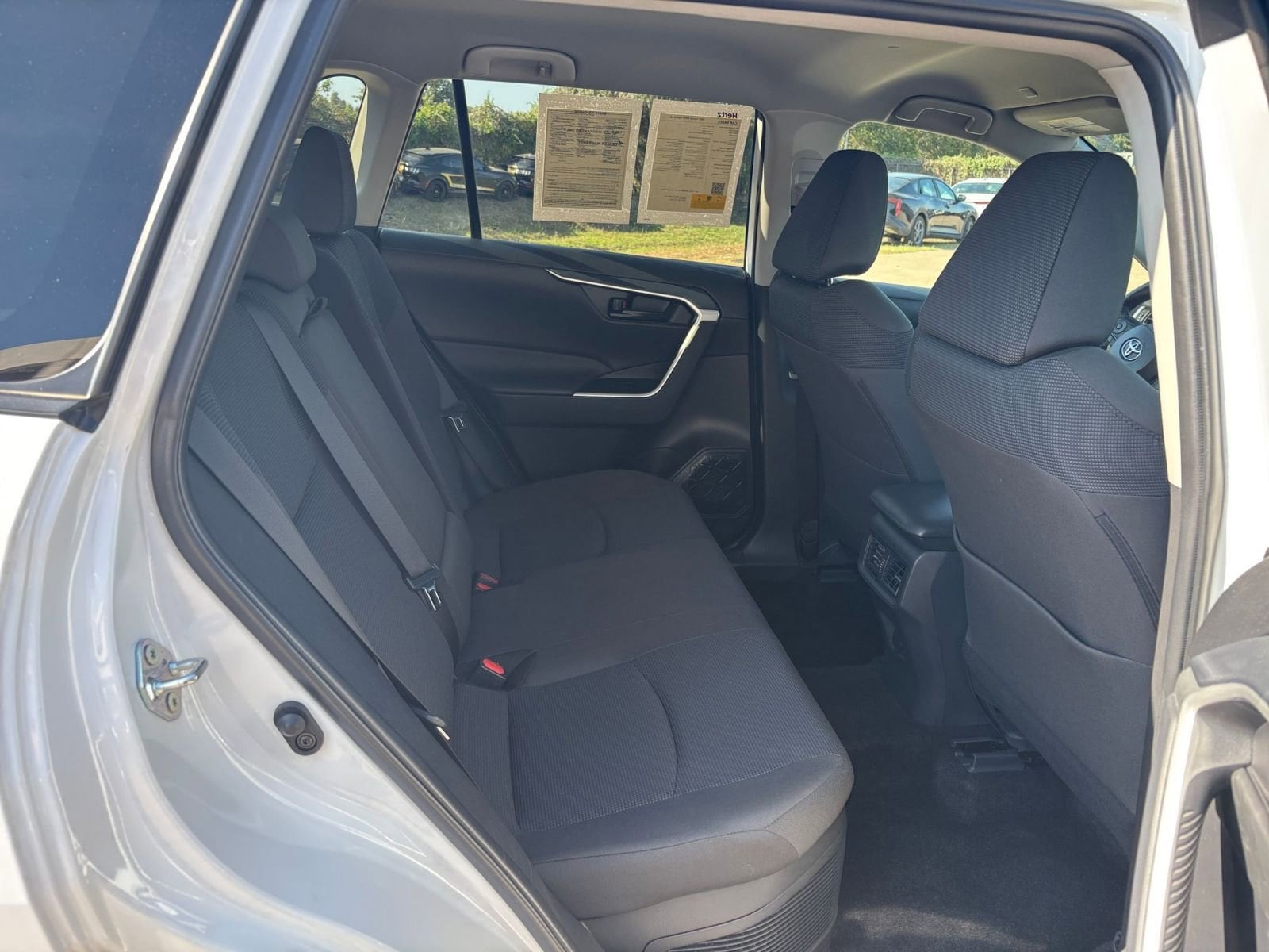 Thumbnail: 2025 Toyota RAV4 - 24