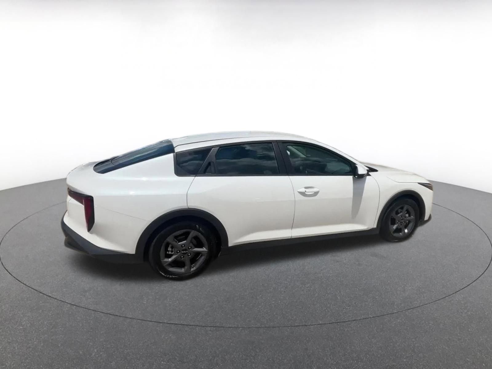 Thumbnail: 2025 Kia K4 - 15