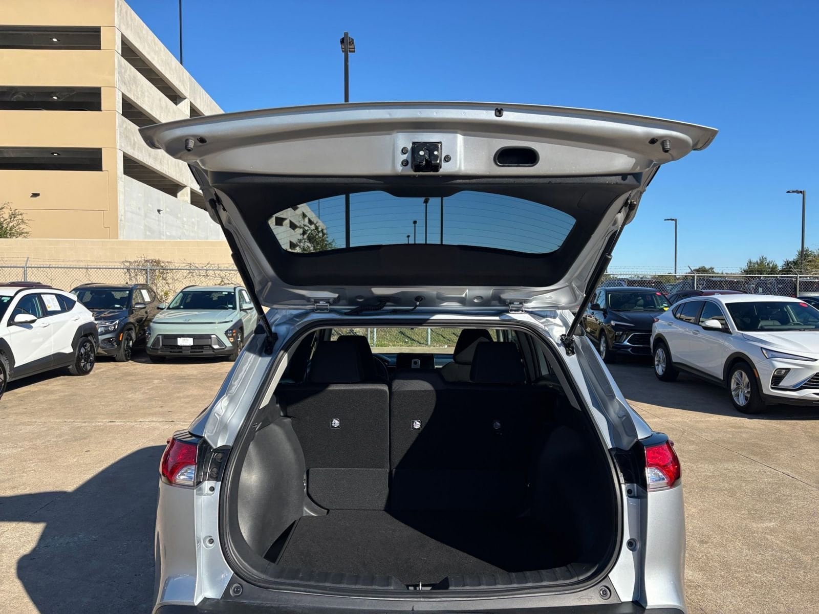 Thumbnail: 2025 Toyota Corolla Cross - 29