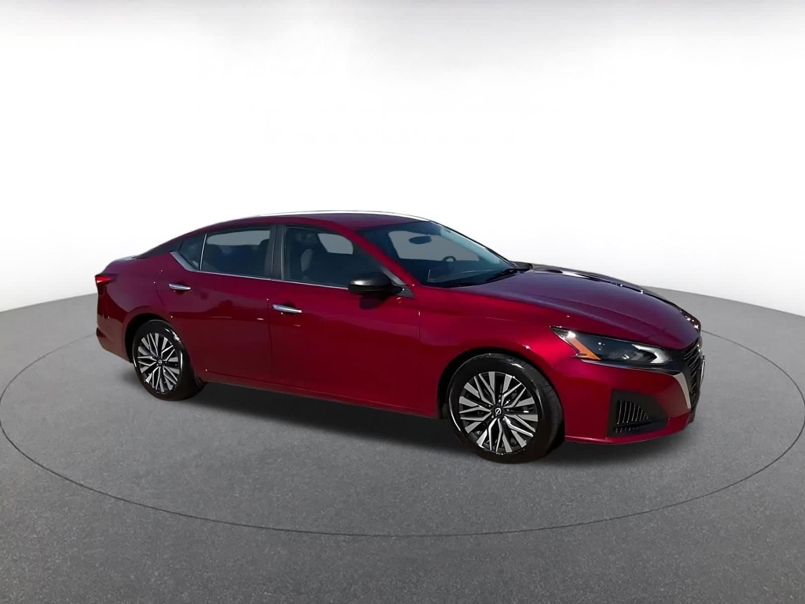 Thumbnail: 2025 Nissan Altima - 2