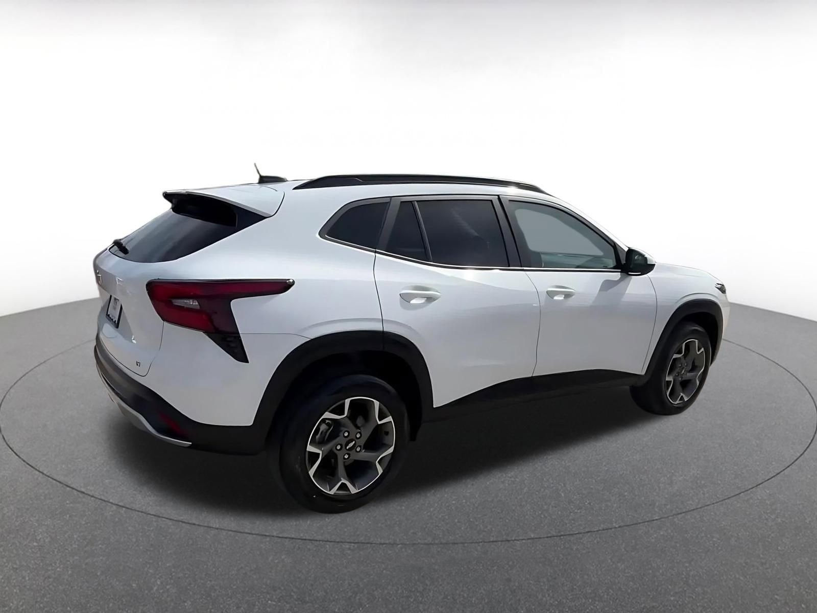 Thumbnail: 2025 Chevrolet Trax - 15