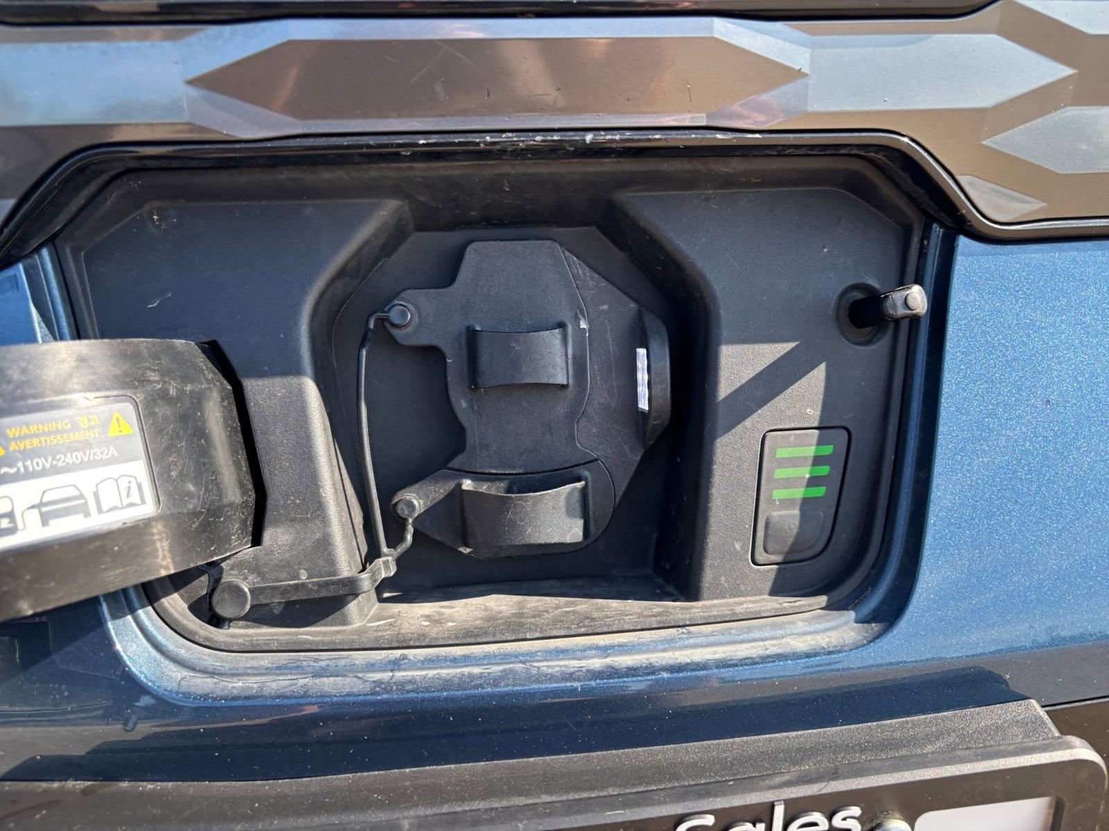 Thumbnail: 2023 Kia Niro - 22