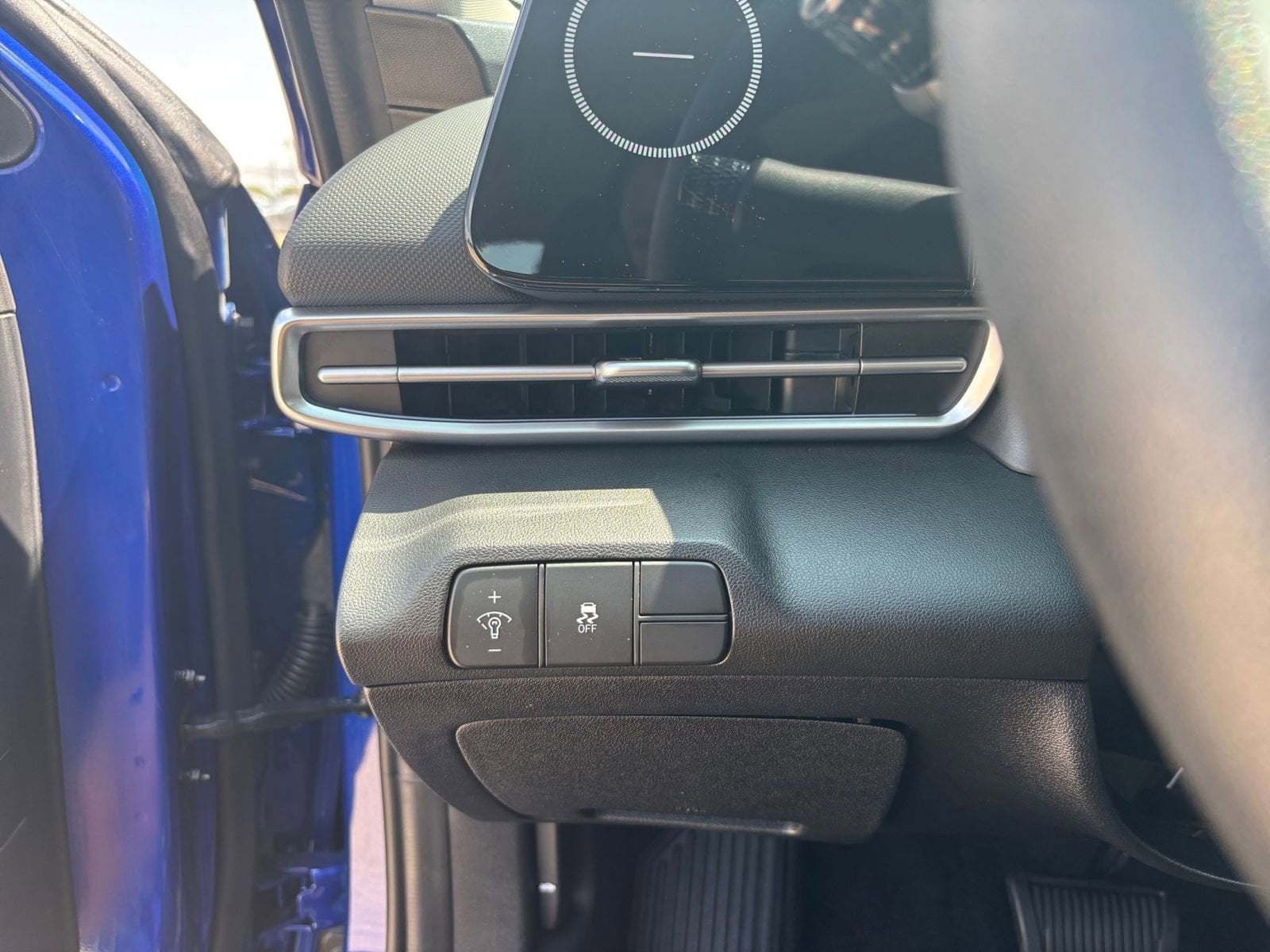 Thumbnail: 2024 Hyundai Elantra - 27